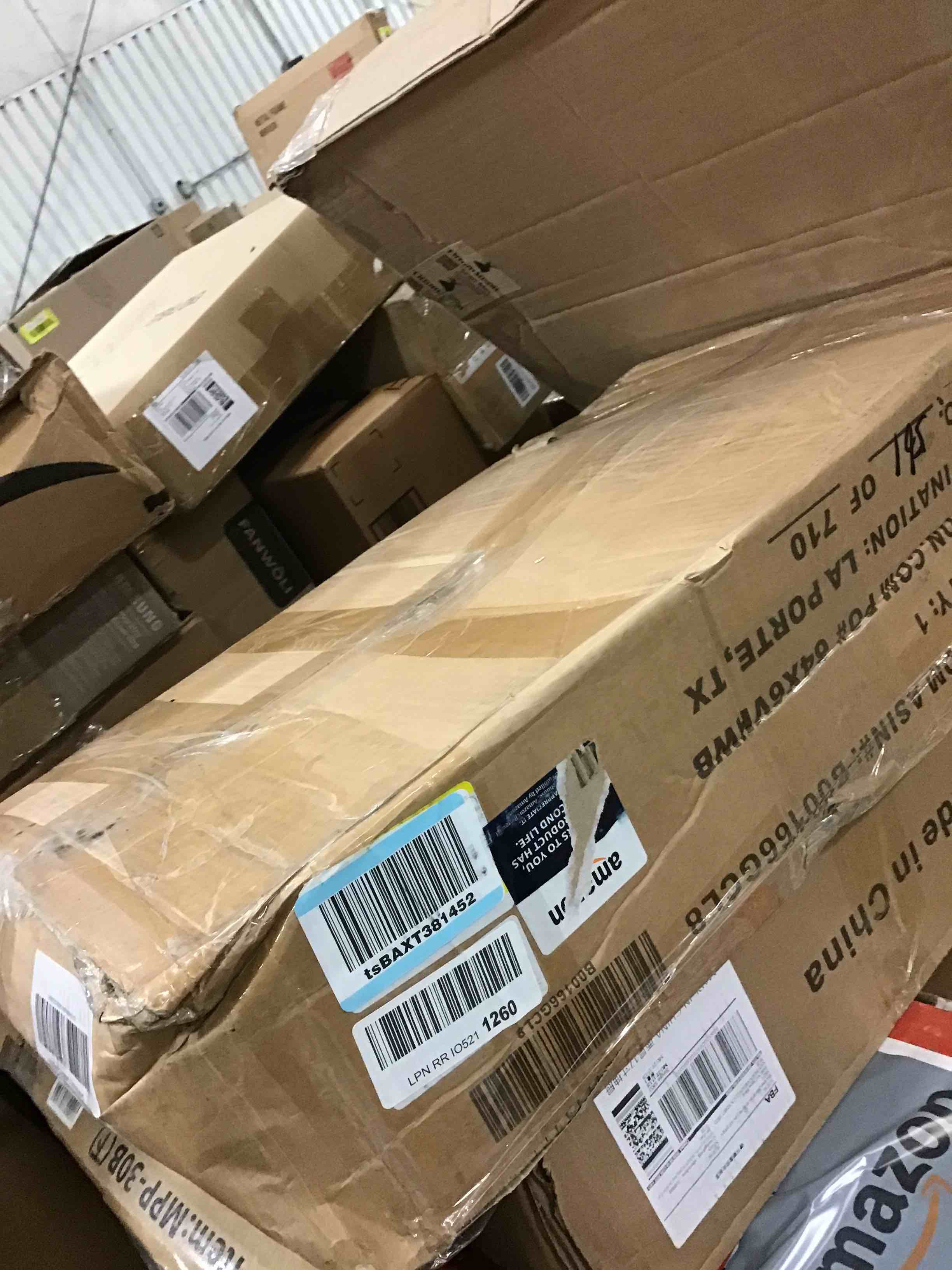 https://s3.amazonaws.com/lotting-images-prod/bidfta/YEL5958818_1715368653336.jpeg