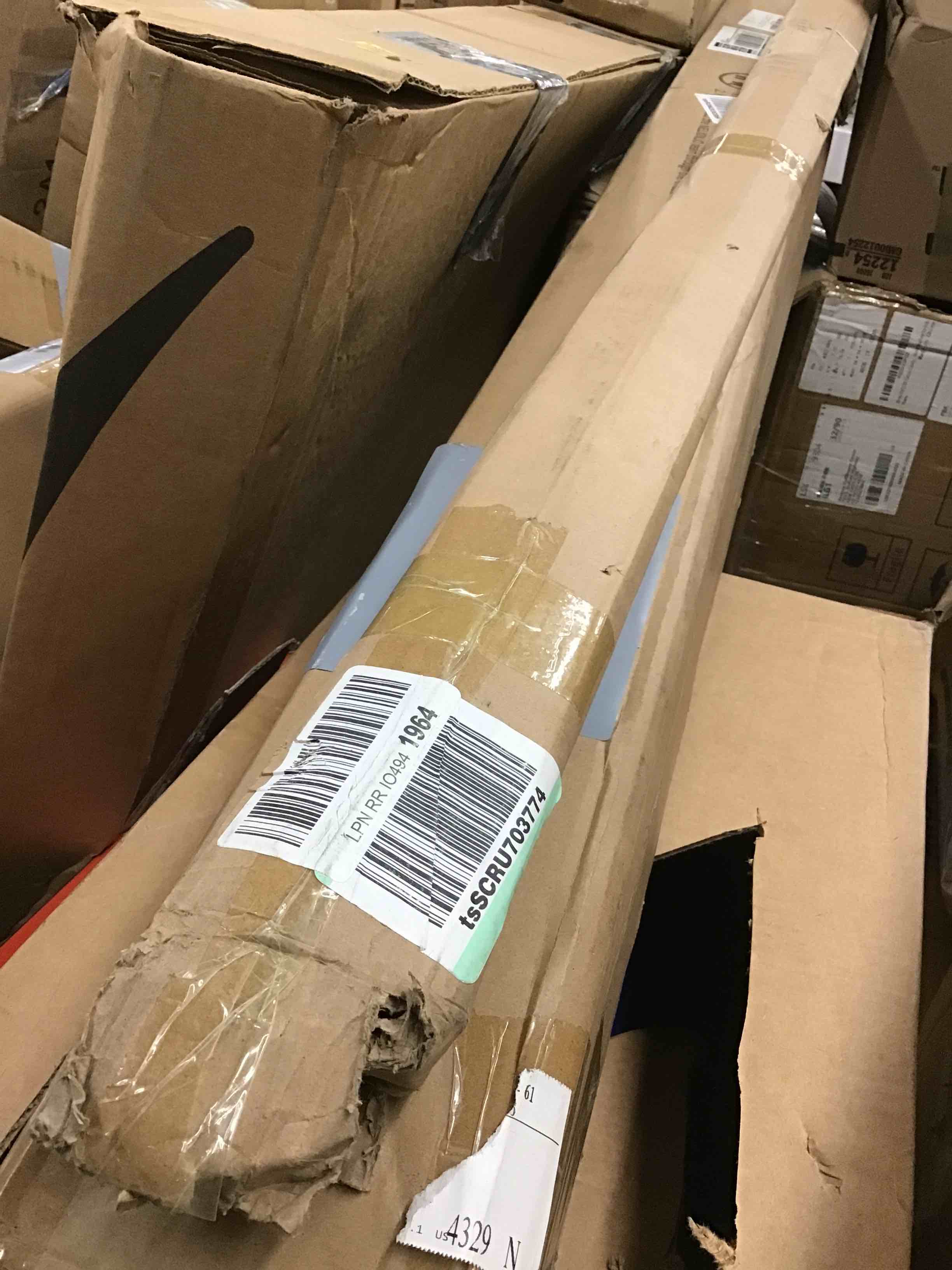 https://s3.amazonaws.com/lotting-images-prod/bidfta/YEL5959586_1717074406961.jpeg