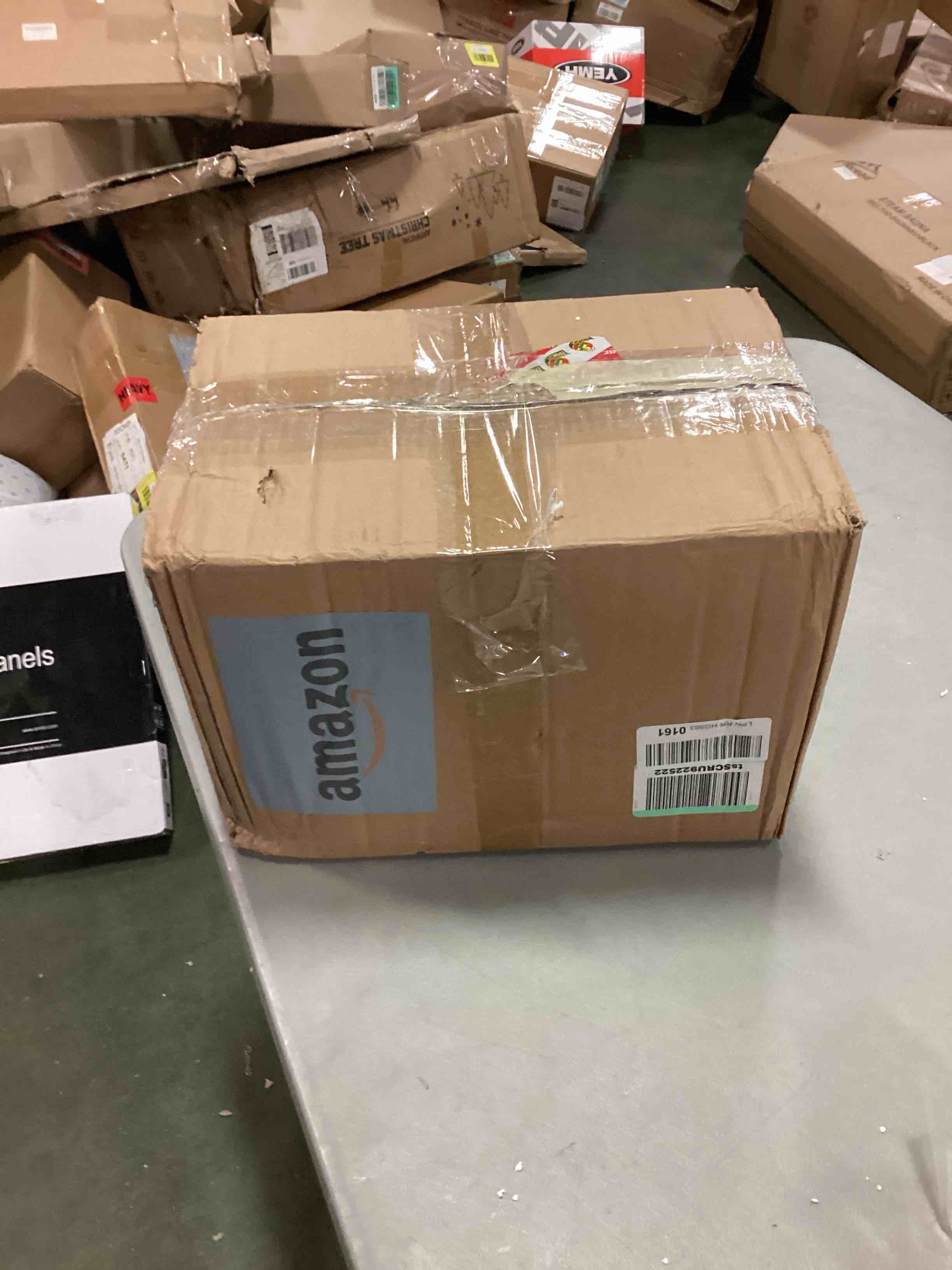 https://s3.amazonaws.com/lotting-images-prod/bidfta/YEL5960939_1711638449519.jpeg