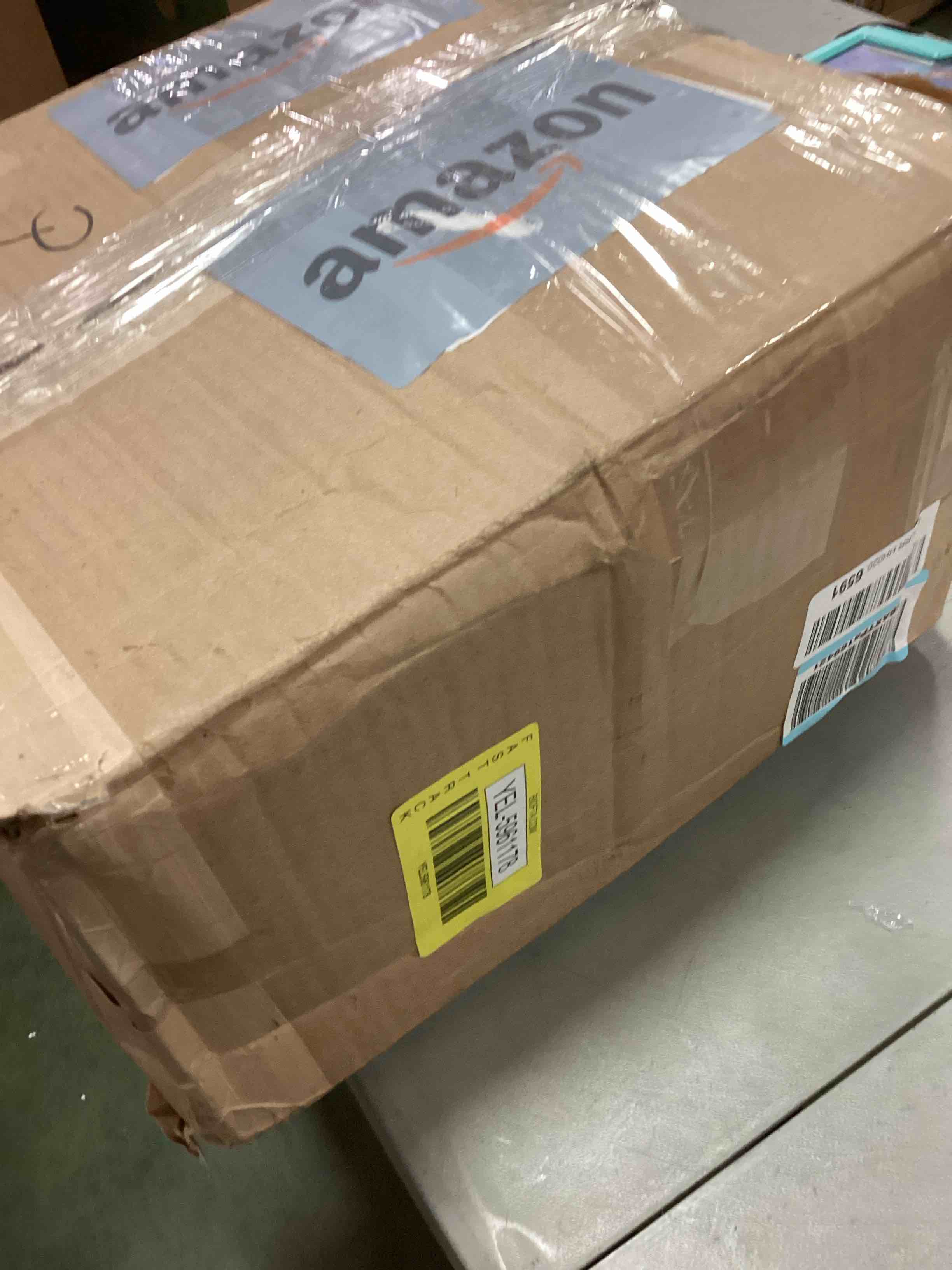 https://s3.amazonaws.com/lotting-images-prod/bidfta/YEL5961178_1711984472628.jpeg