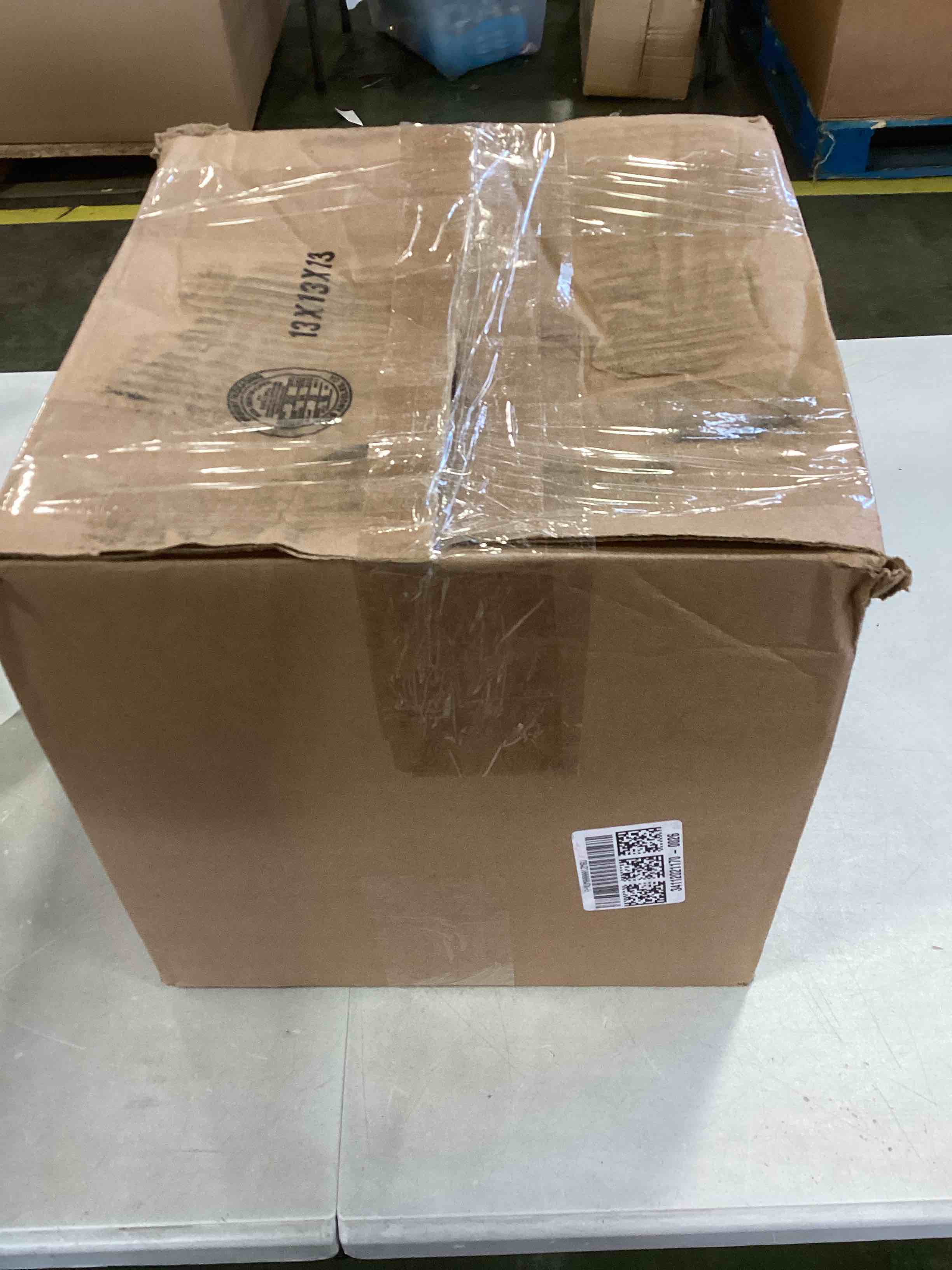 https://s3.amazonaws.com/lotting-images-prod/bidfta/YEL5961446_1709558895796.jpeg