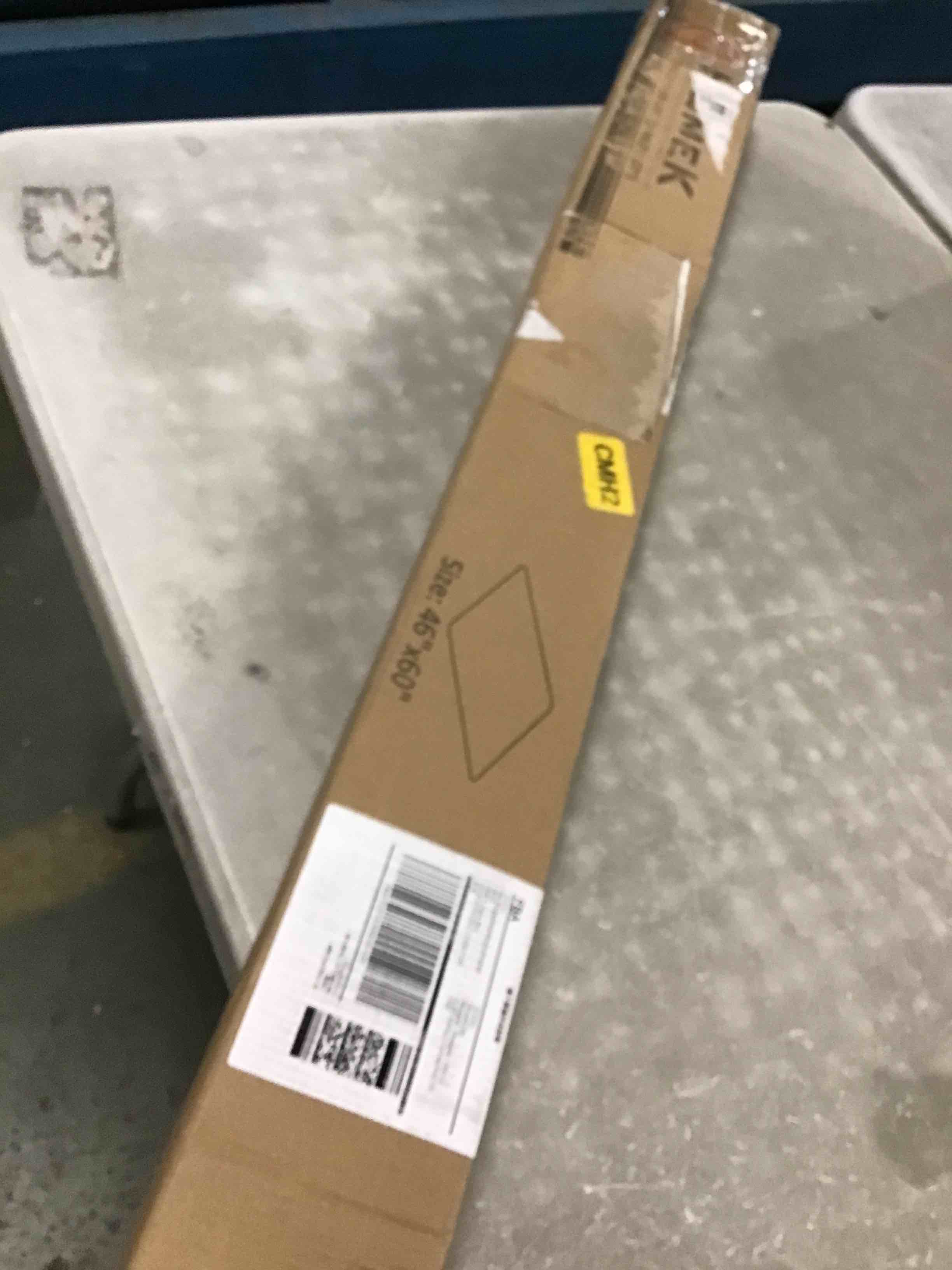 https://s3.amazonaws.com/lotting-images-prod/bidfta/YEL5963221_1709558262128.jpeg