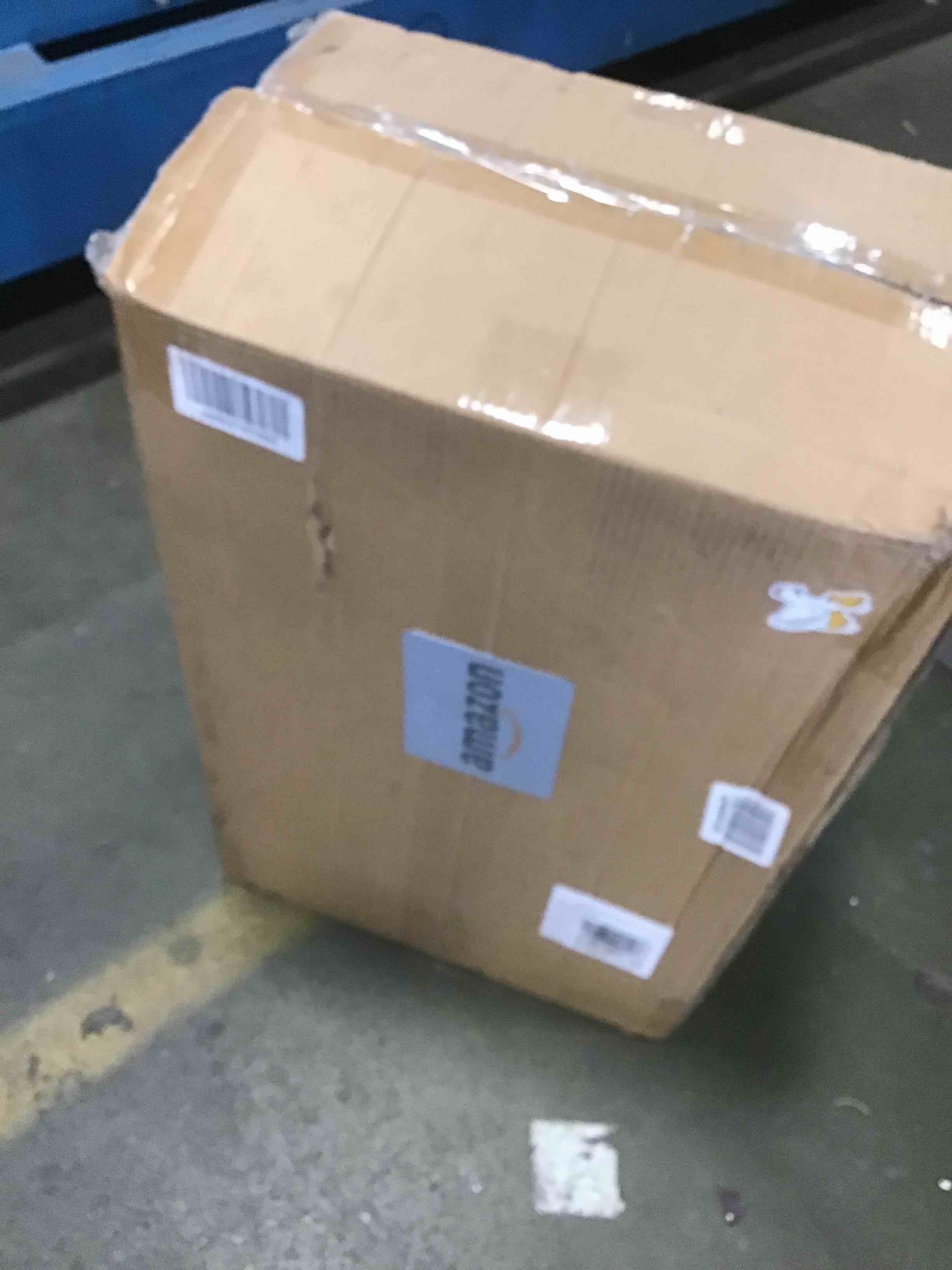 https://s3.amazonaws.com/lotting-images-prod/bidfta/YEL5963480_1709577716320.jpeg