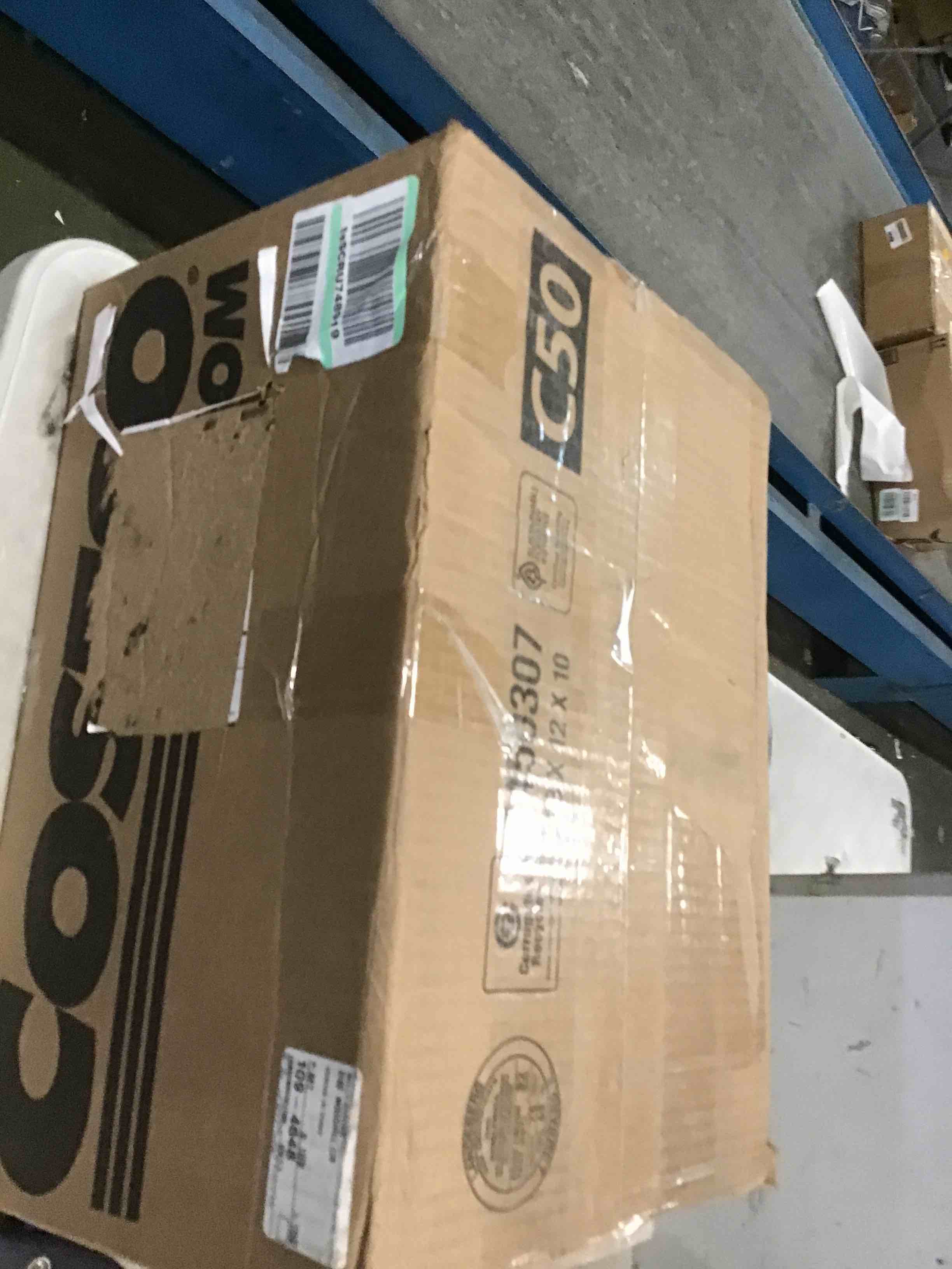 https://s3.amazonaws.com/lotting-images-prod/bidfta/YEL5963613_1709586767088.jpeg