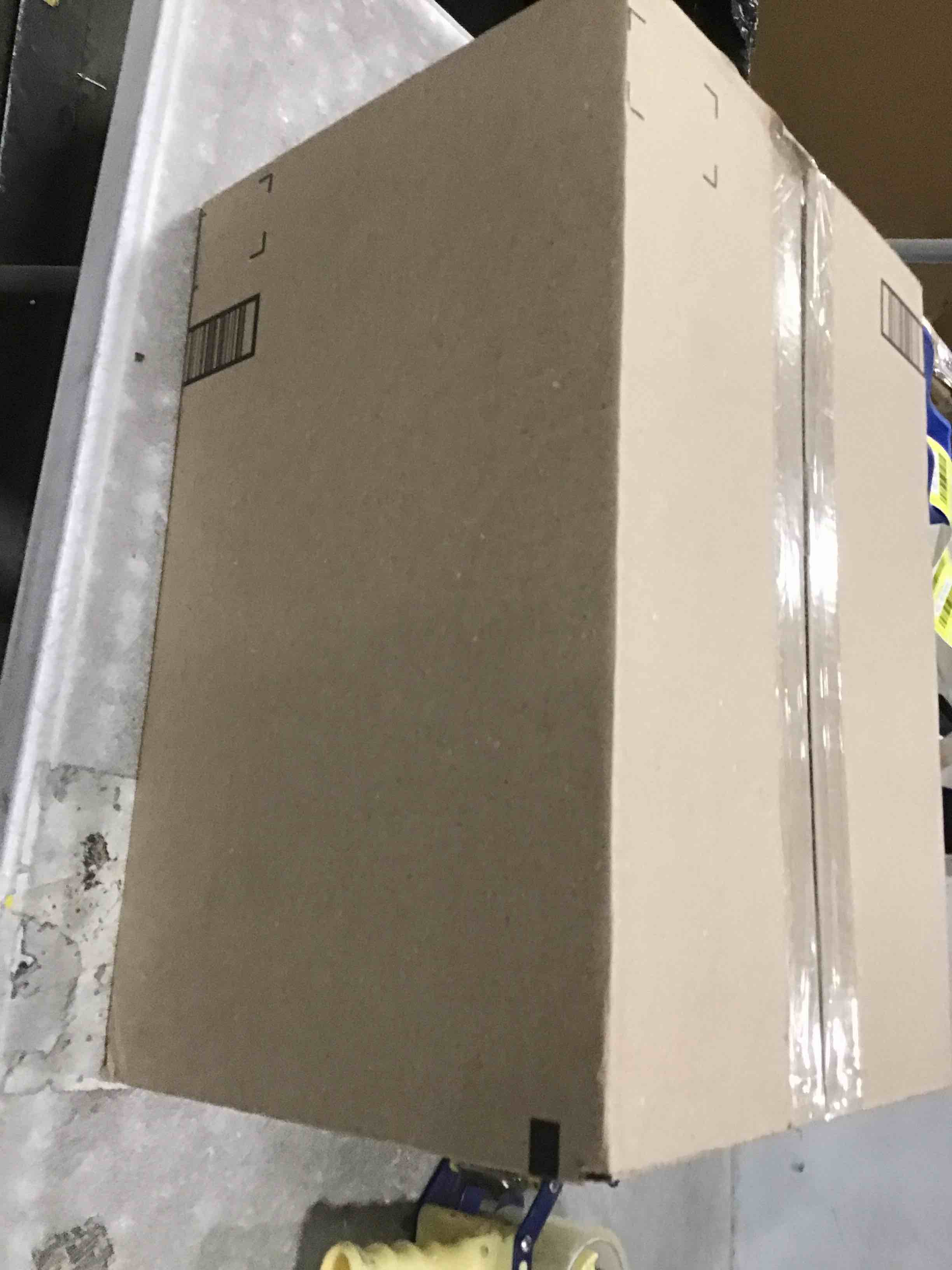 https://s3.amazonaws.com/lotting-images-prod/bidfta/YEL5963641_1709640759380.jpeg
