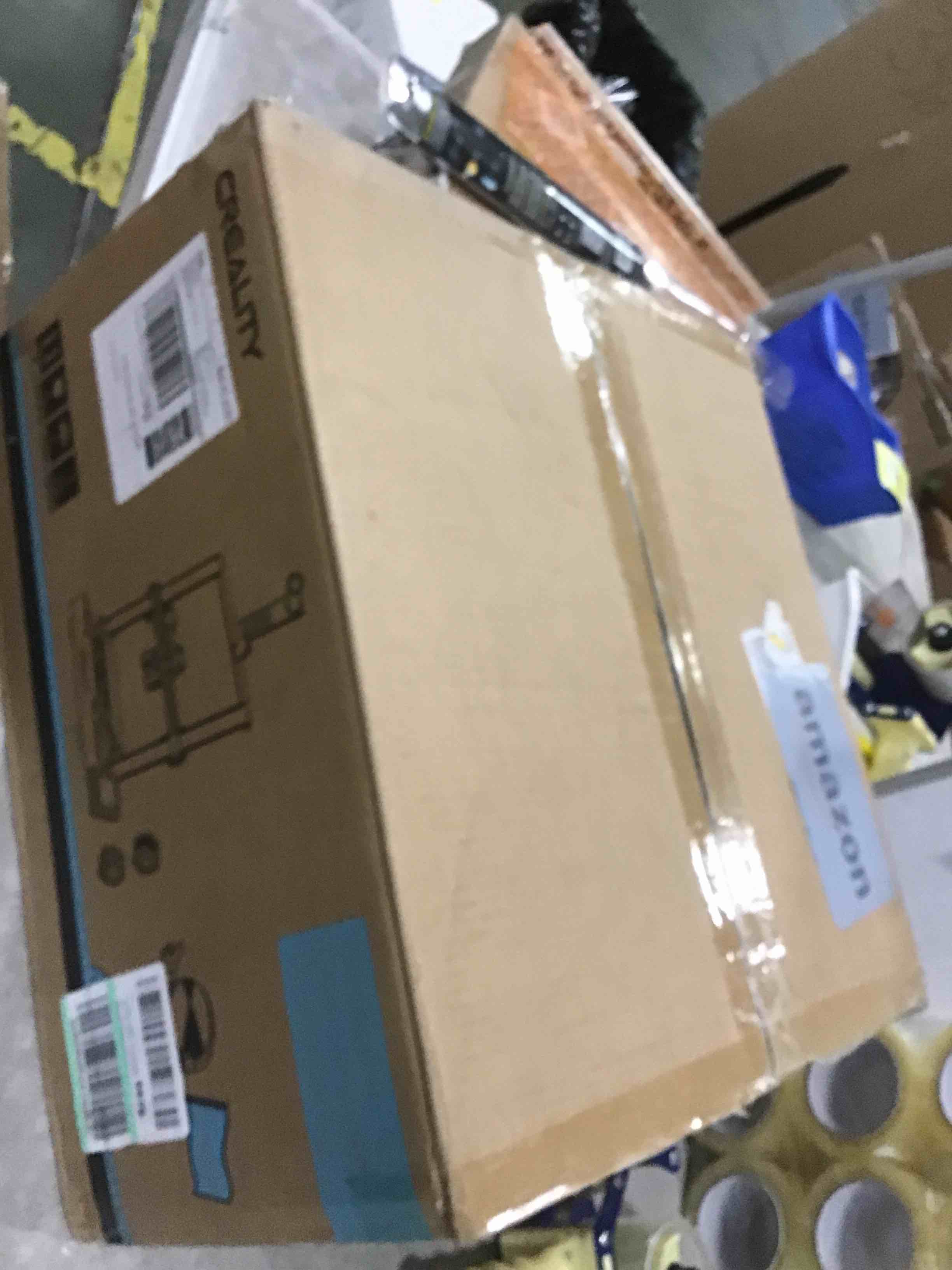 https://s3.amazonaws.com/lotting-images-prod/bidfta/YEL5963654_1709641528944.jpeg