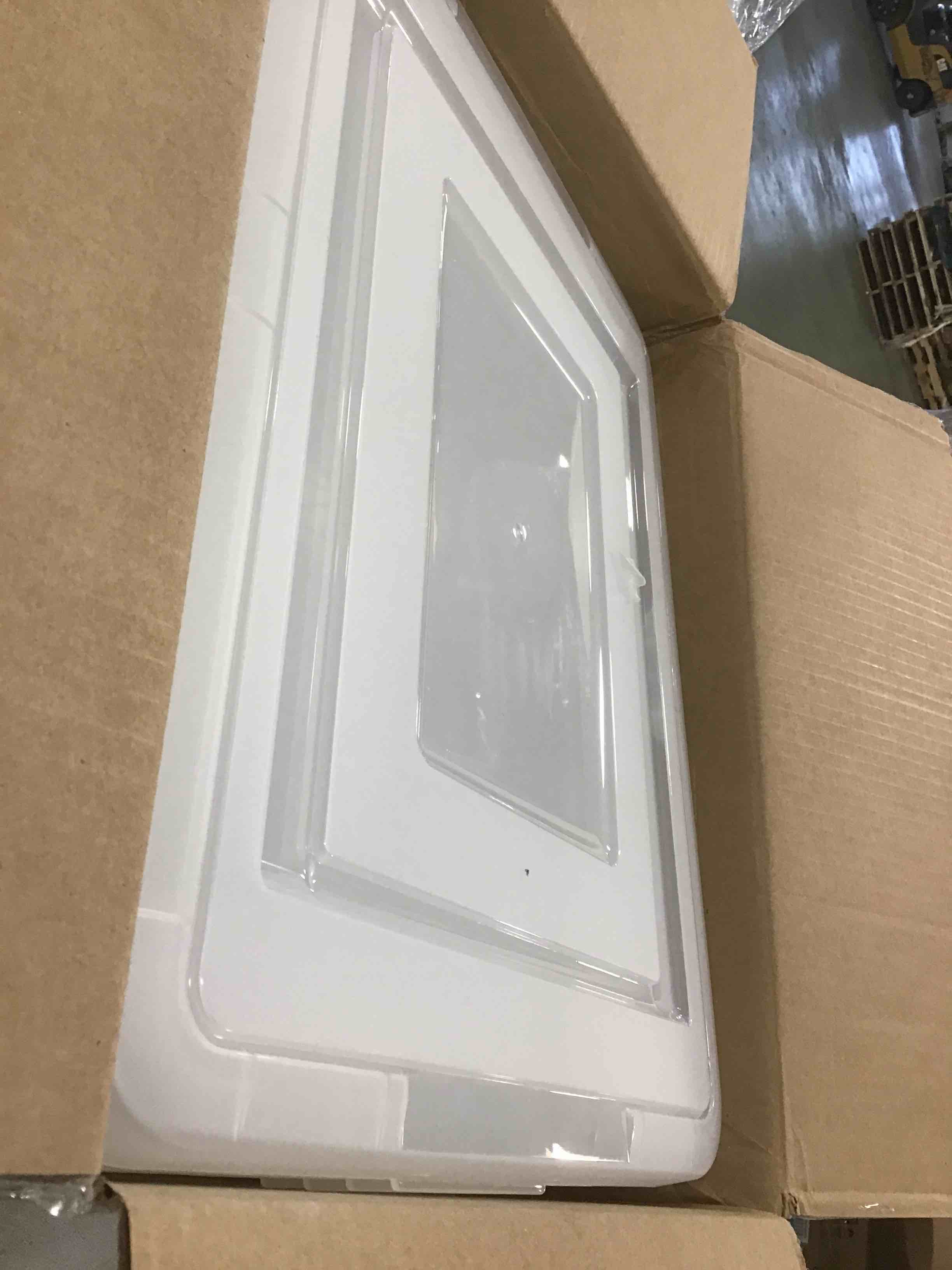 https://s3.amazonaws.com/lotting-images-prod/bidfta/YEL5963689_1709643465446.jpeg