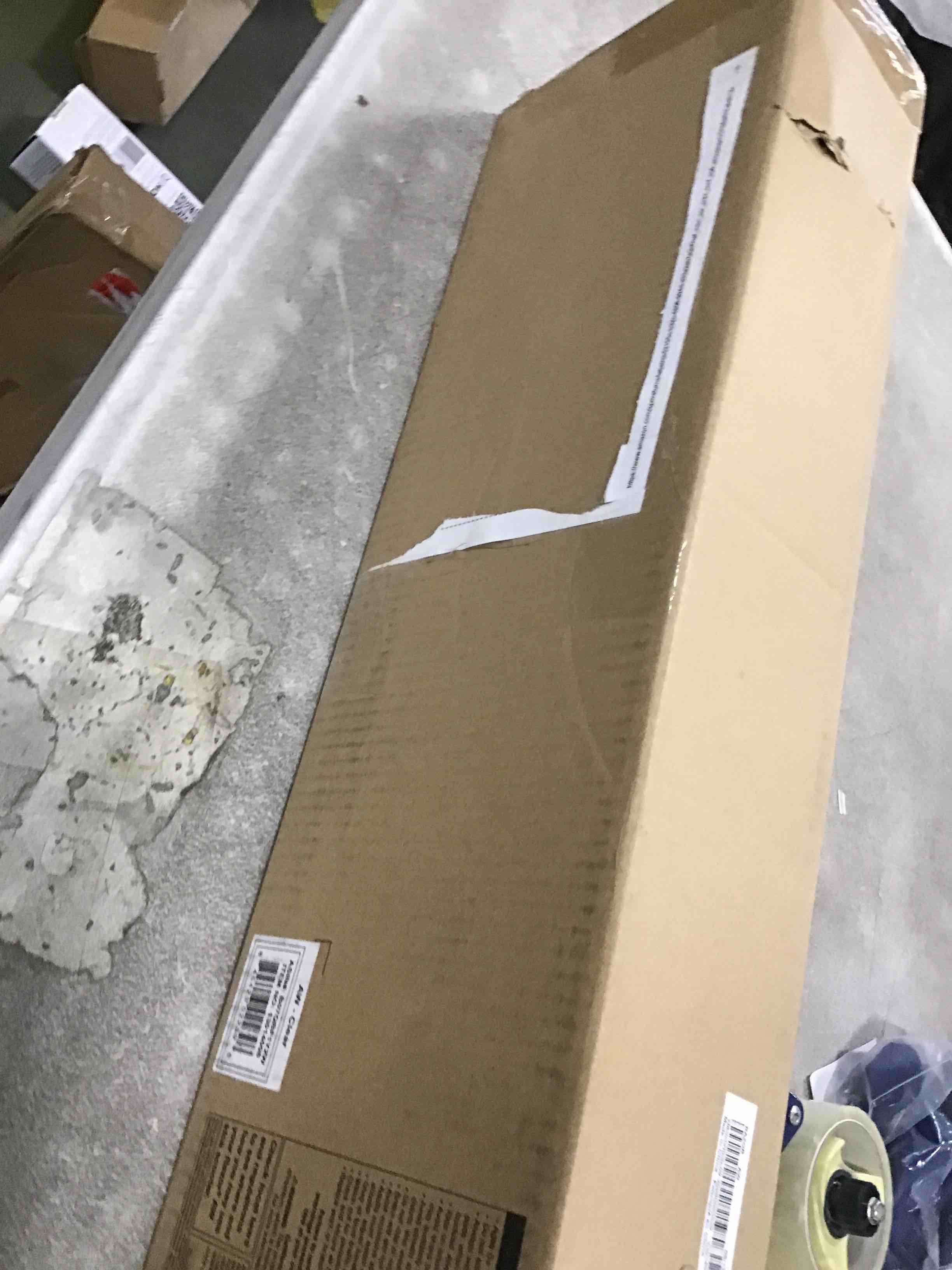 https://s3.amazonaws.com/lotting-images-prod/bidfta/YEL5963735_1709647581937.jpeg