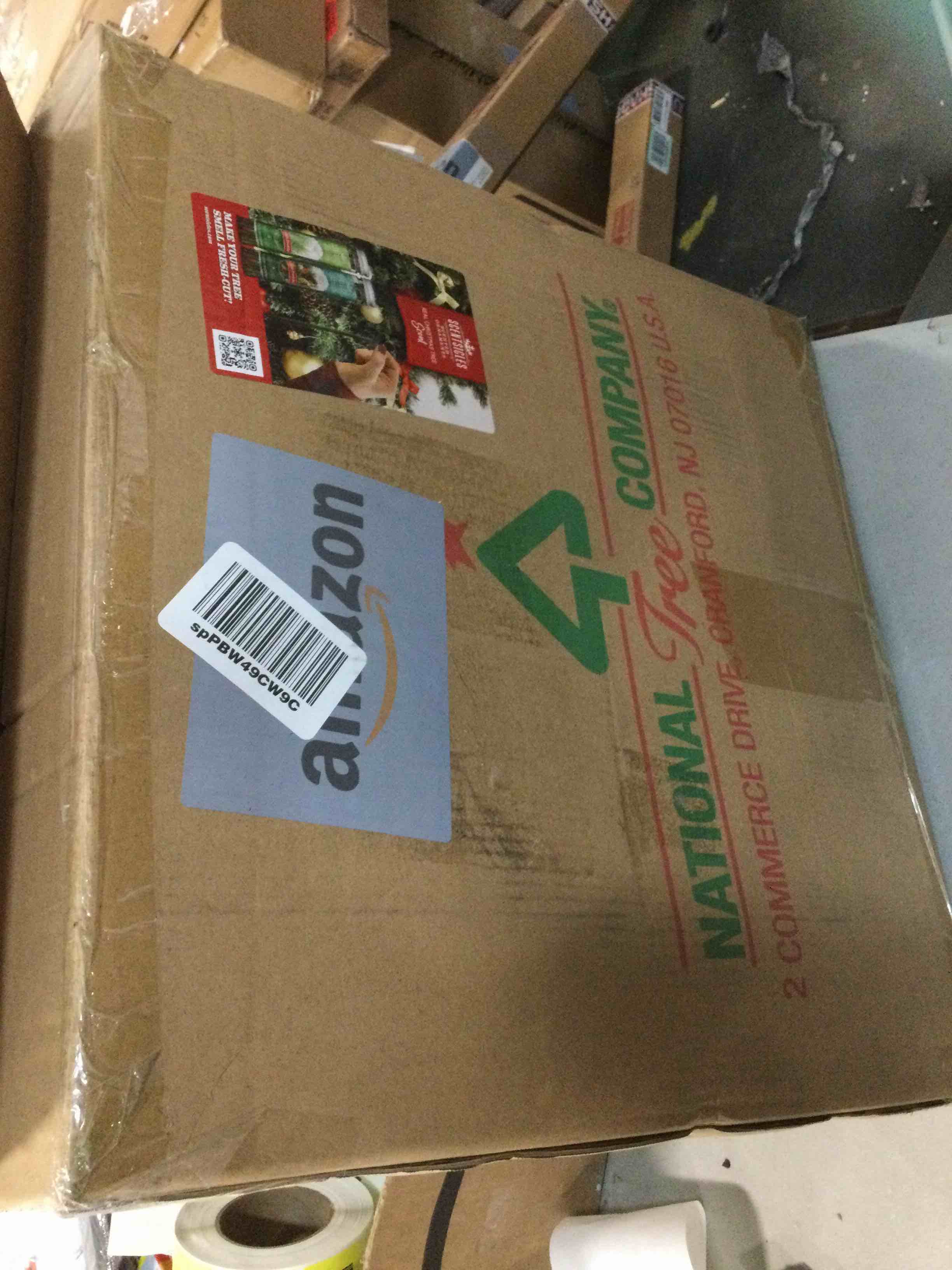 https://s3.amazonaws.com/lotting-images-prod/bidfta/YEL5966190_1709408444404.jpeg