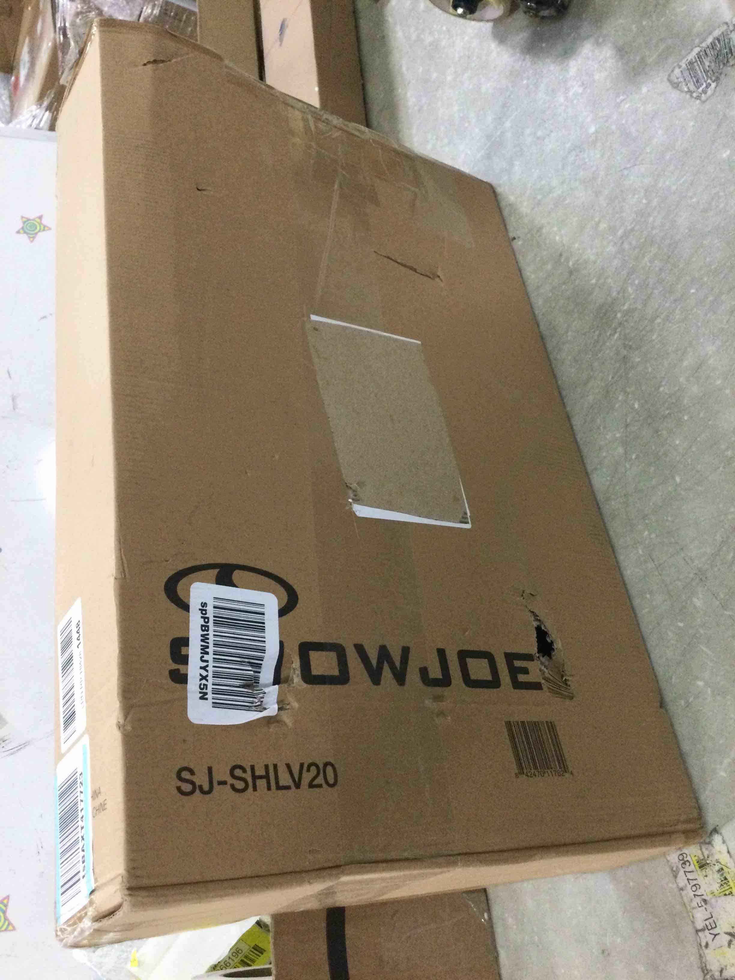 https://s3.amazonaws.com/lotting-images-prod/bidfta/YEL5966513_1709653595431.jpeg