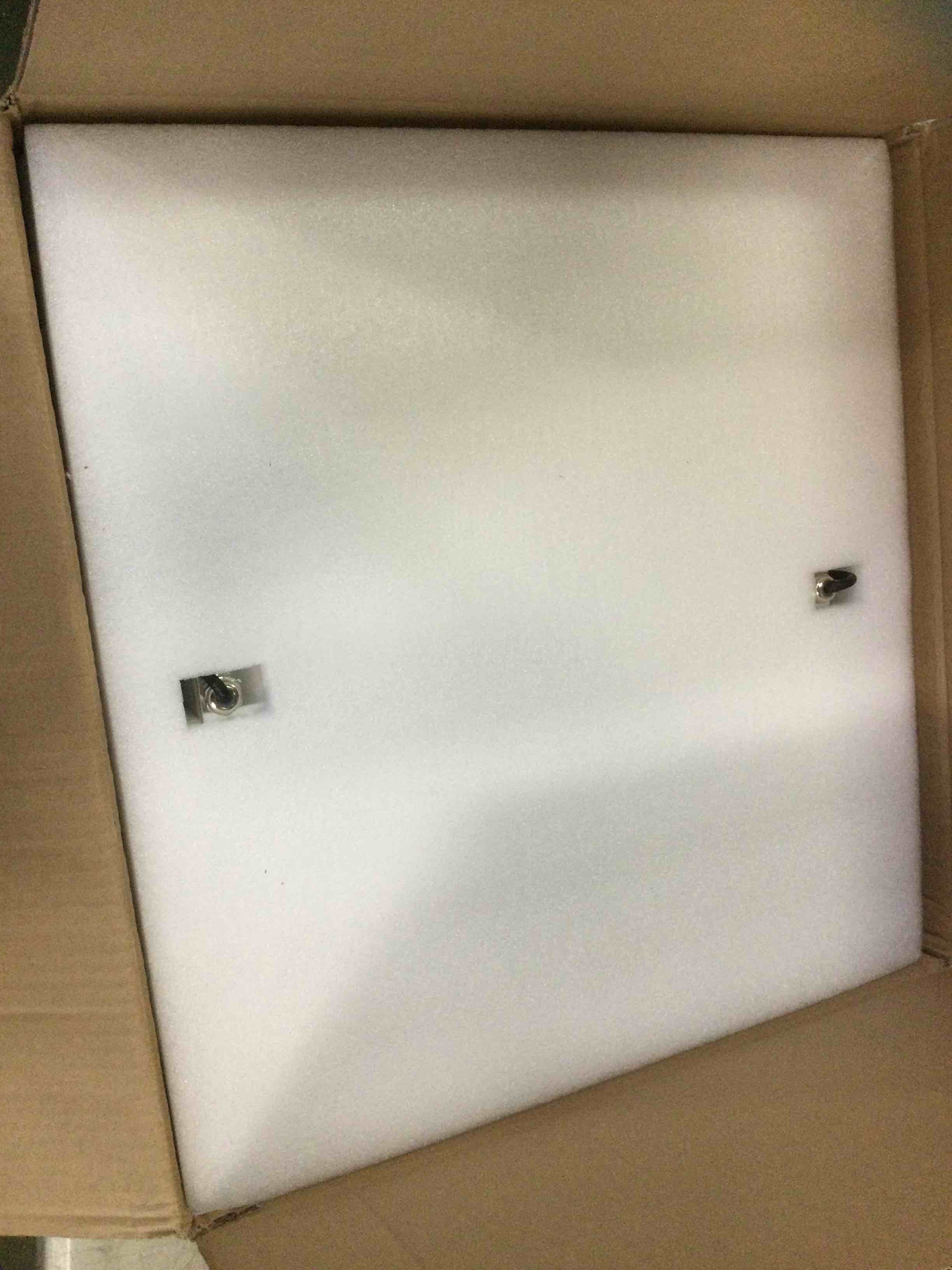 https://s3.amazonaws.com/lotting-images-prod/bidfta/YEL5966768_1709746635364.jpeg