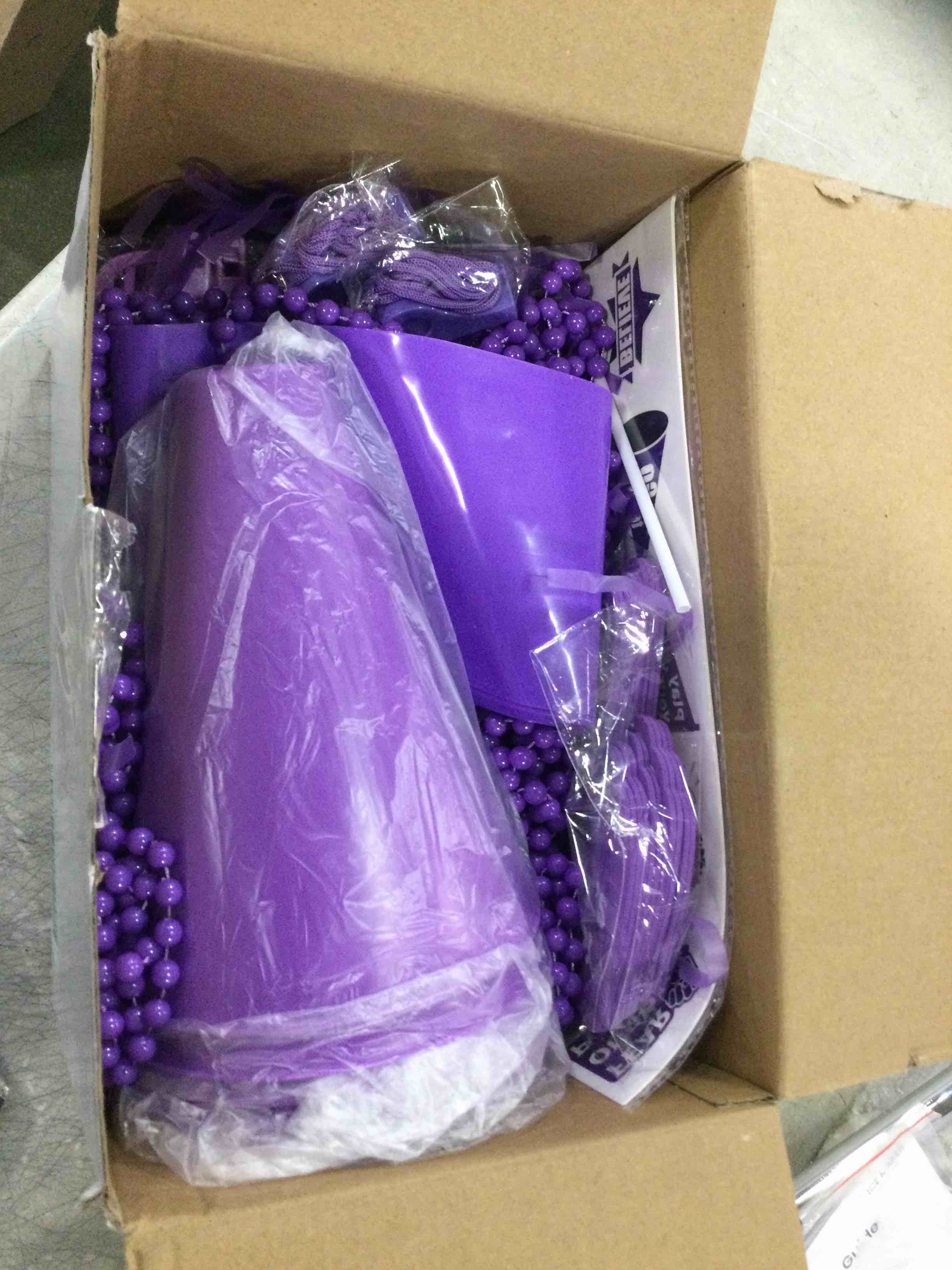 https://s3.amazonaws.com/lotting-images-prod/bidfta/YEL5966788_1709751489713.jpeg