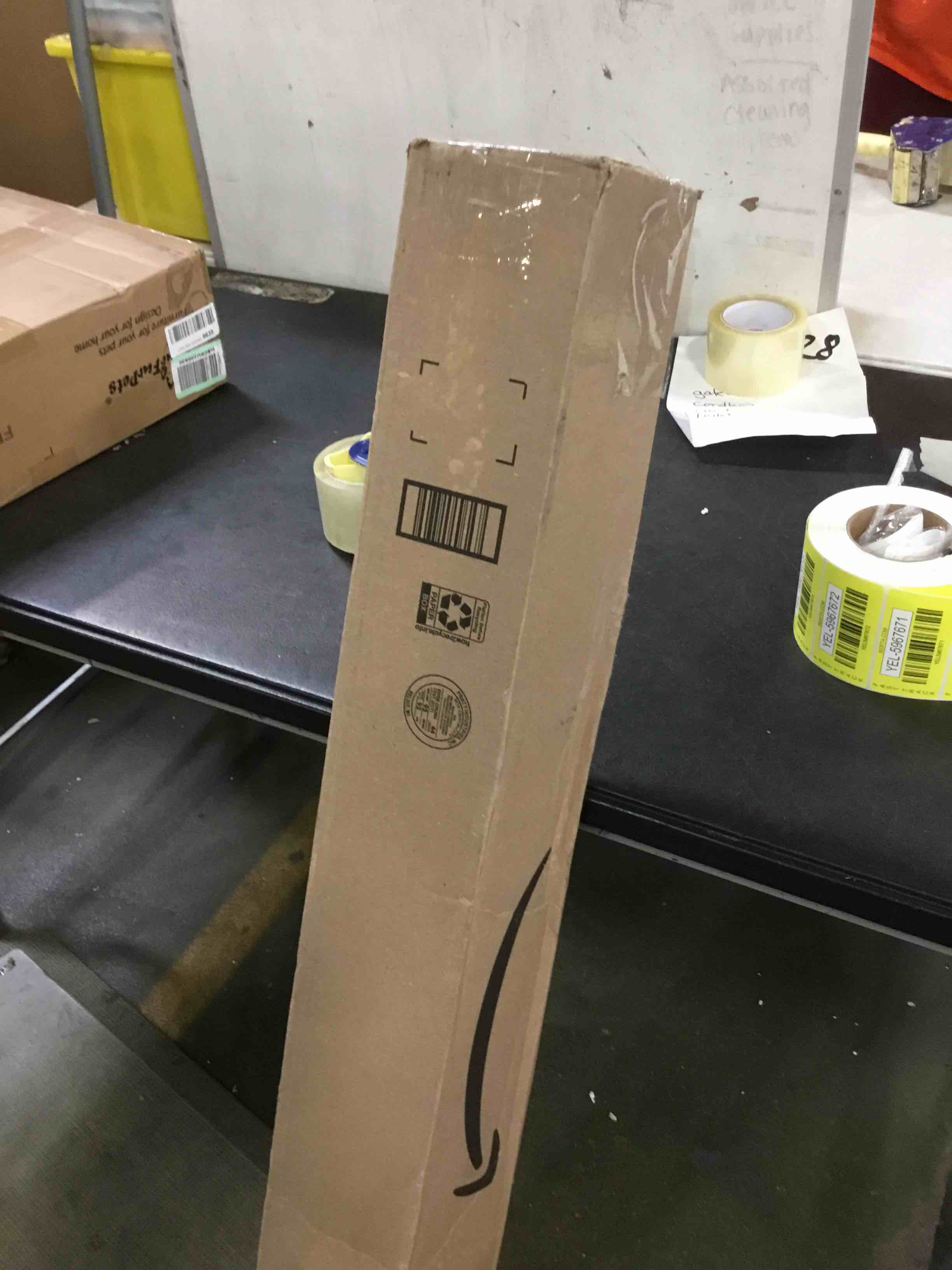 https://s3.amazonaws.com/lotting-images-prod/bidfta/YEL5967665_1709651929824.jpeg