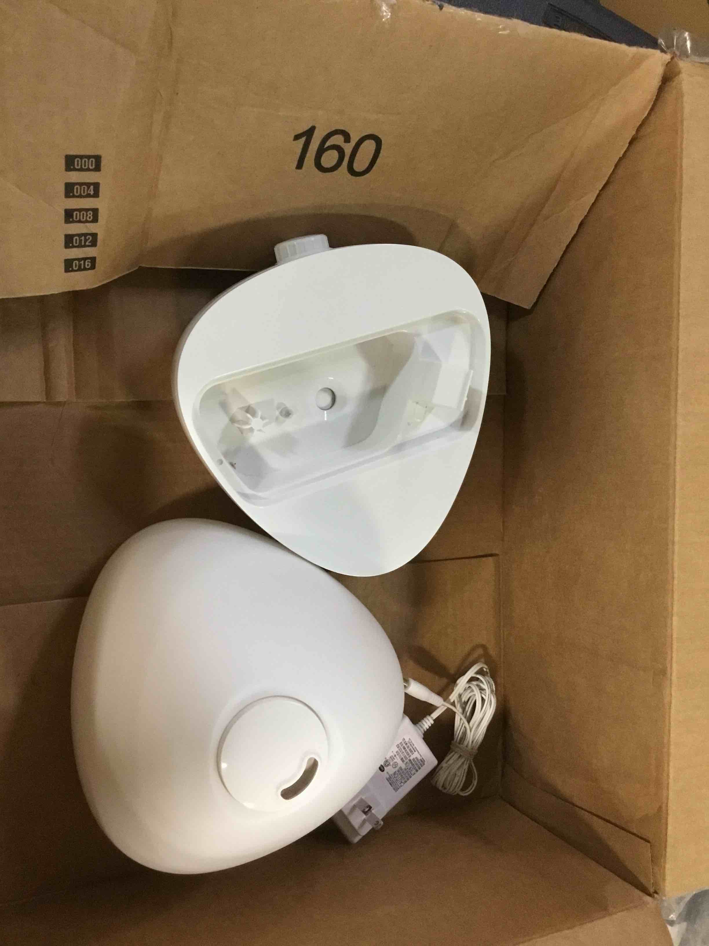 https://s3.amazonaws.com/lotting-images-prod/bidfta/YEL5967813_1709672539317.jpeg