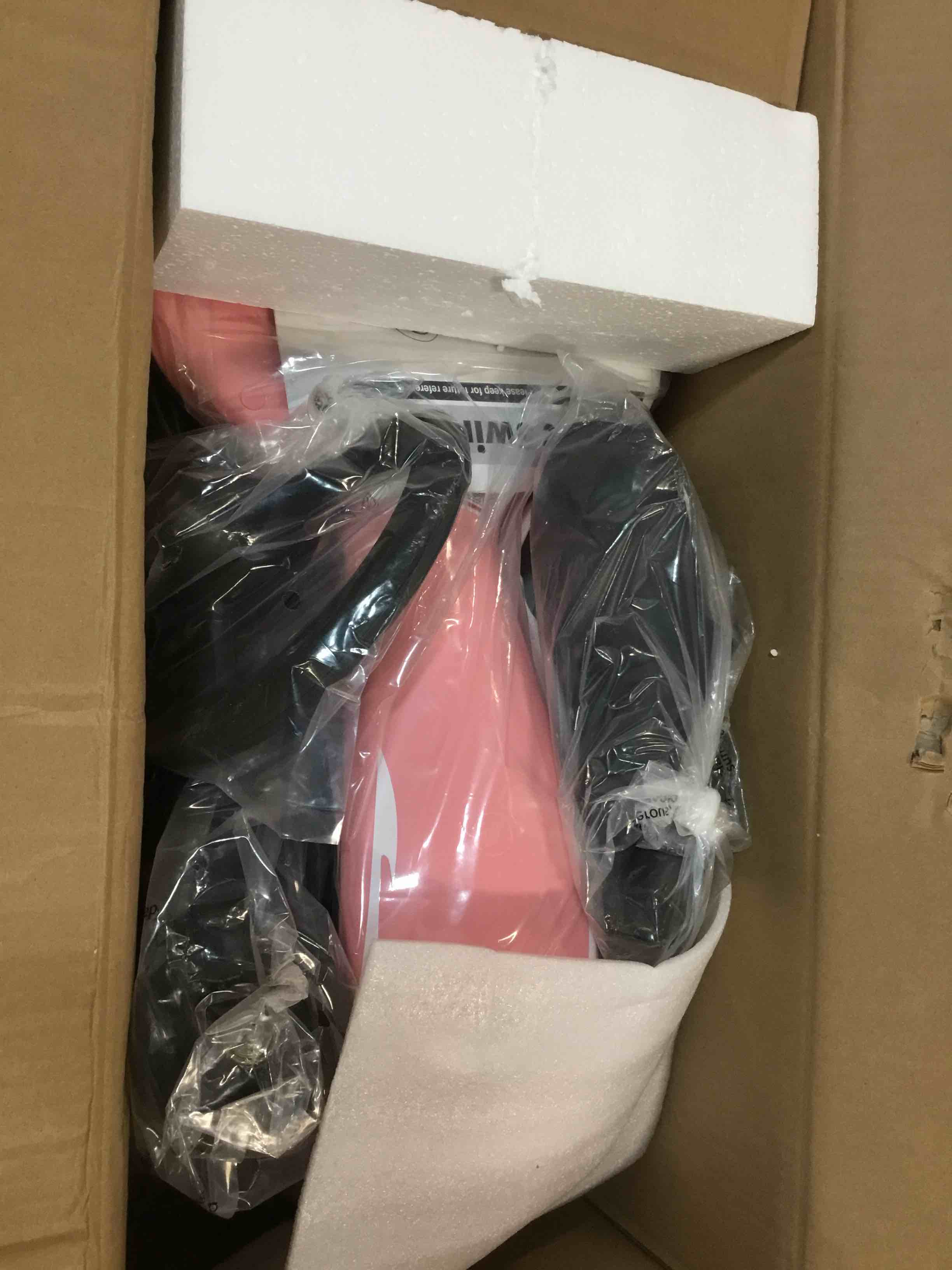 https://s3.amazonaws.com/lotting-images-prod/bidfta/YEL5968041_1709819048169.jpeg