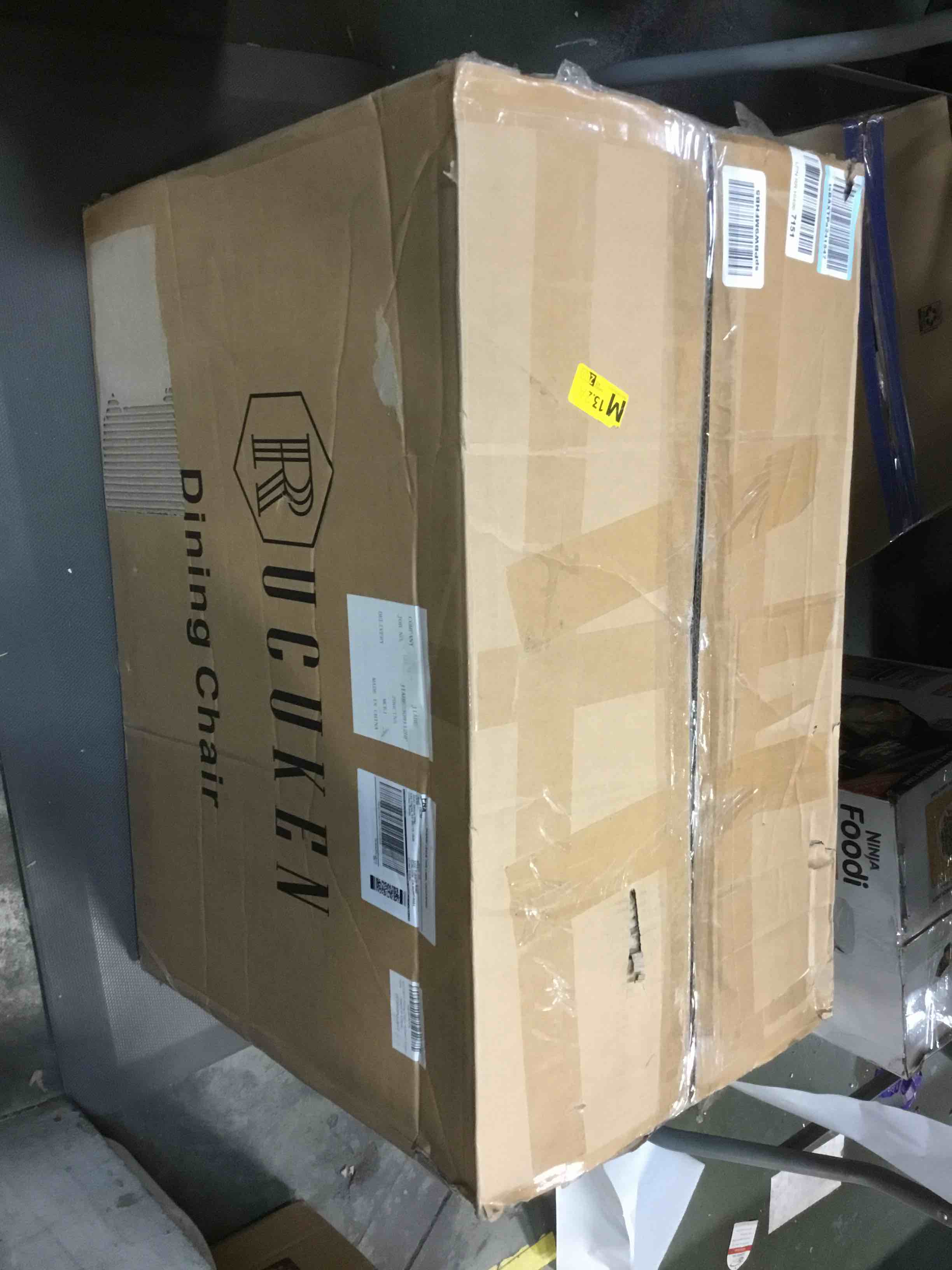 https://s3.amazonaws.com/lotting-images-prod/bidfta/YEL5968162_1709838948565.jpeg
