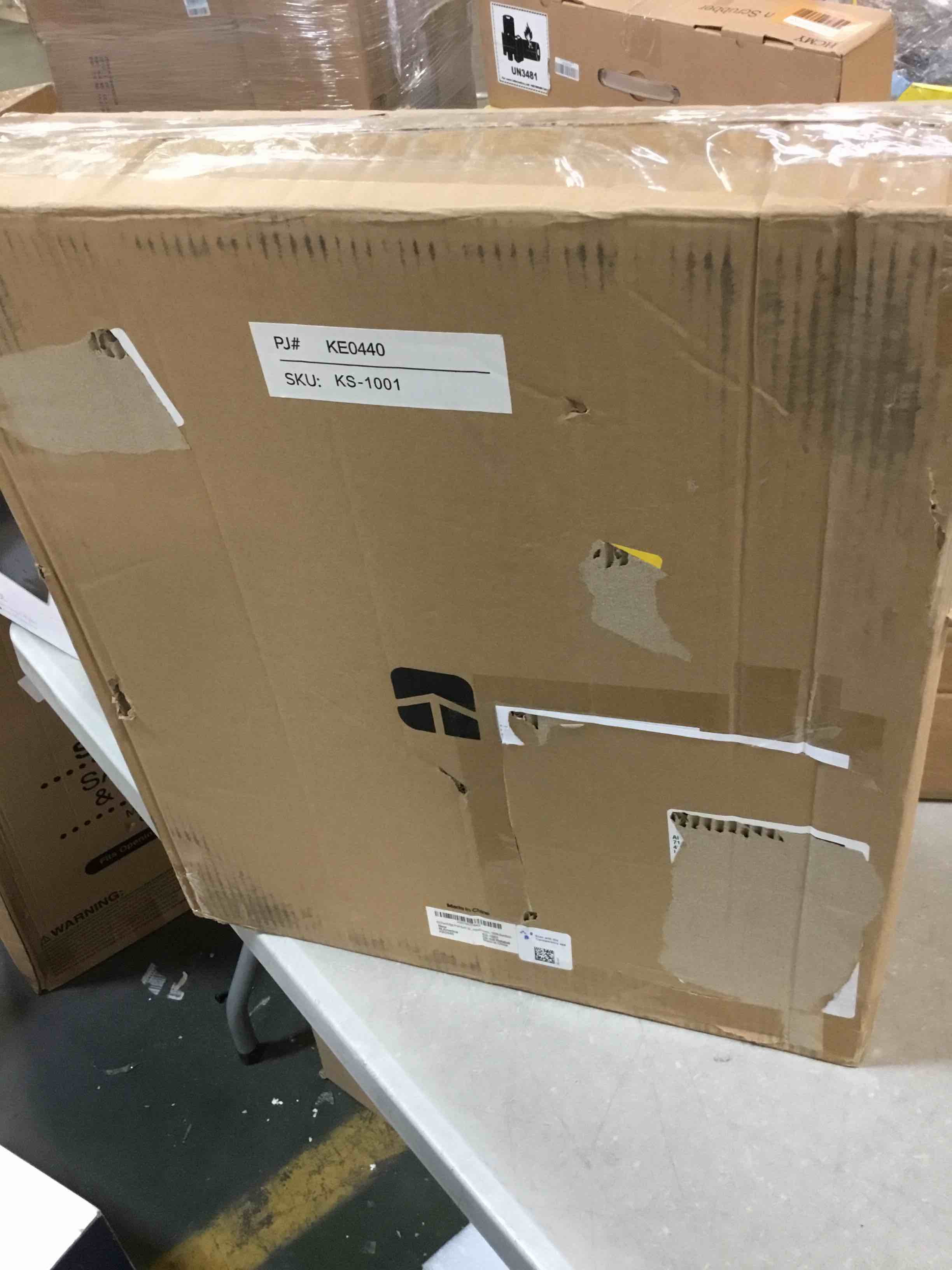https://s3.amazonaws.com/lotting-images-prod/bidfta/YEL5968185_1709843496347.jpeg