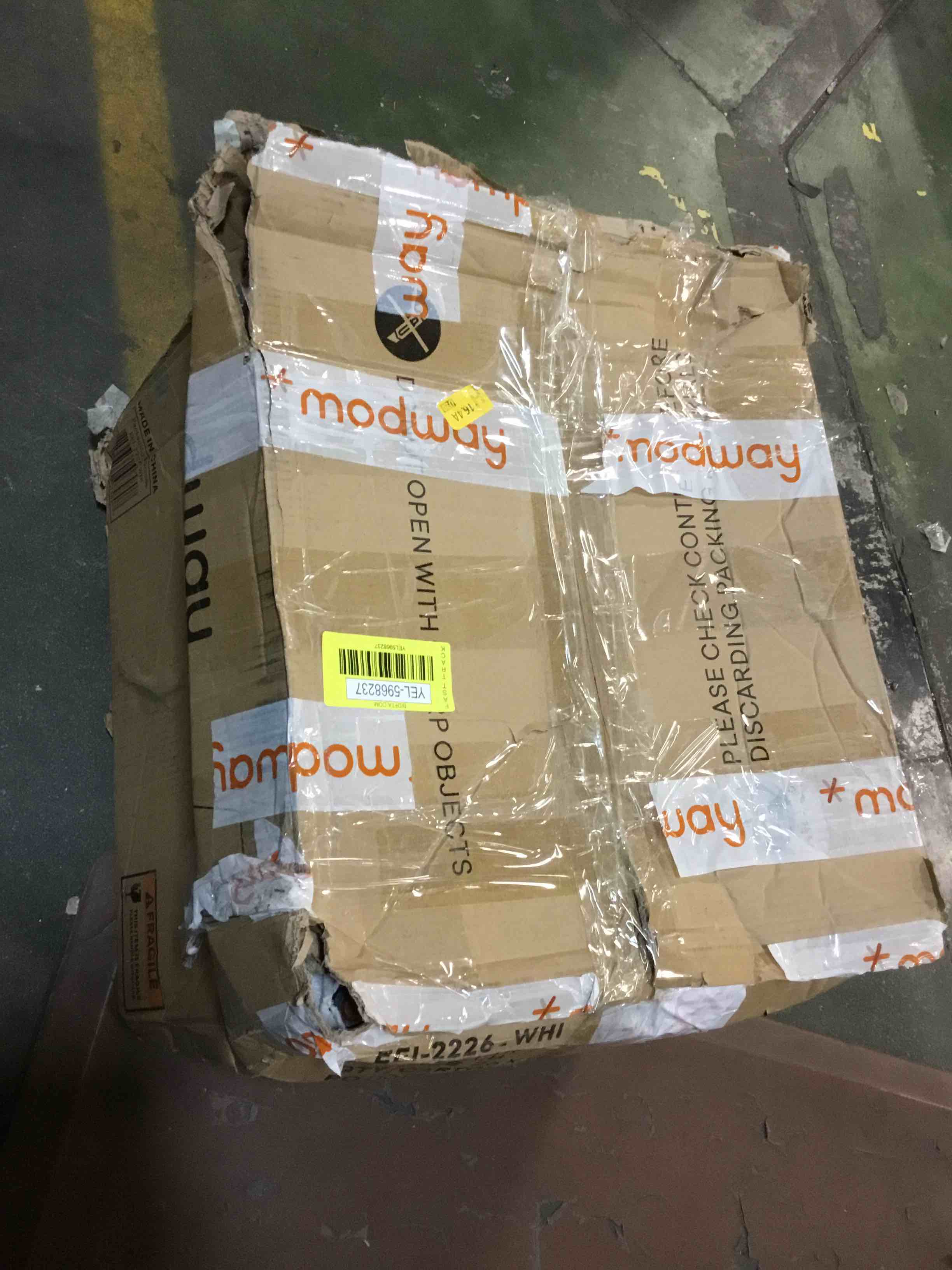 https://s3.amazonaws.com/lotting-images-prod/bidfta/YEL5968237_1709905685739.jpeg