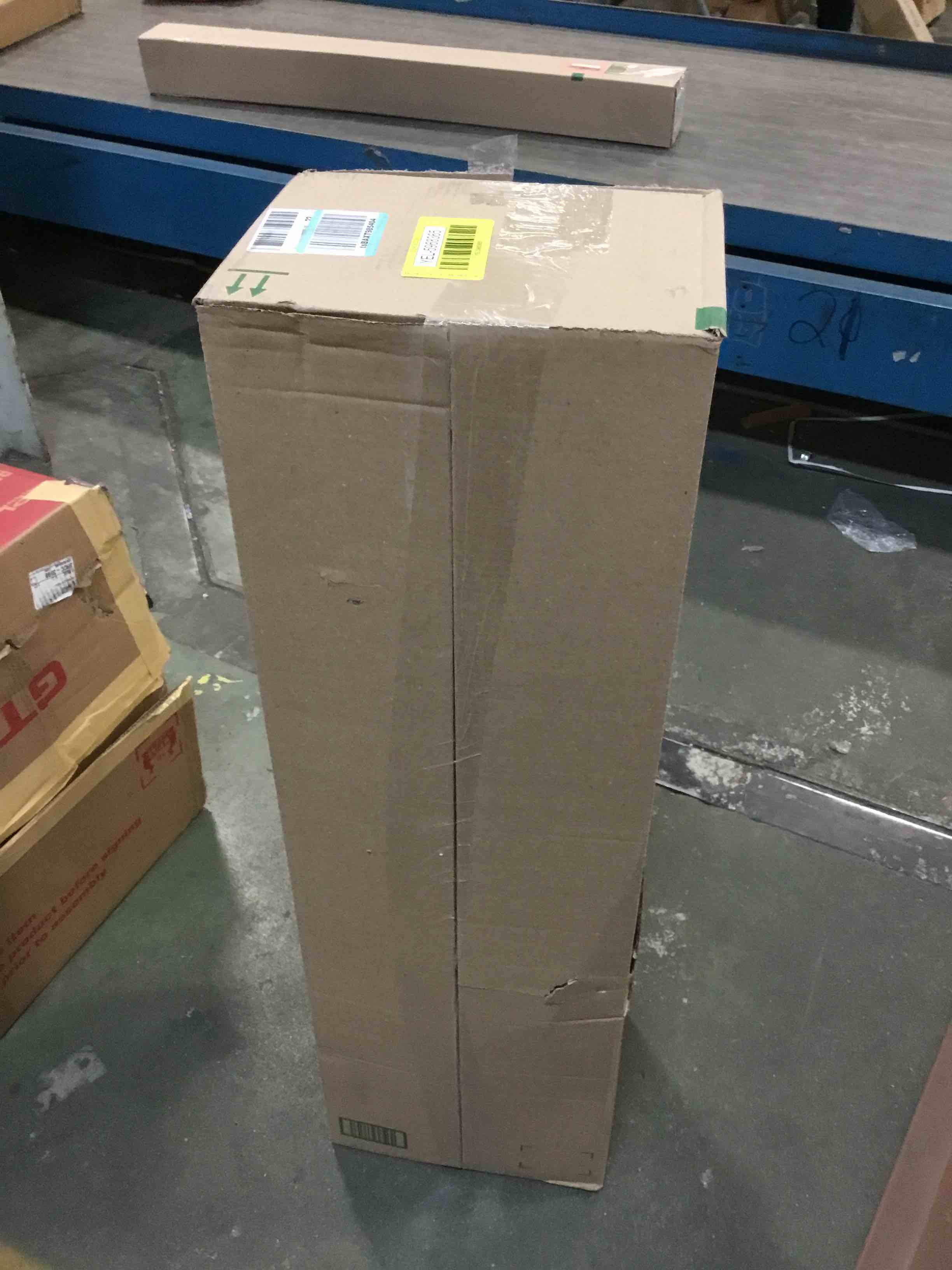 https://s3.amazonaws.com/lotting-images-prod/bidfta/YEL5968365_1709924366508.jpeg
