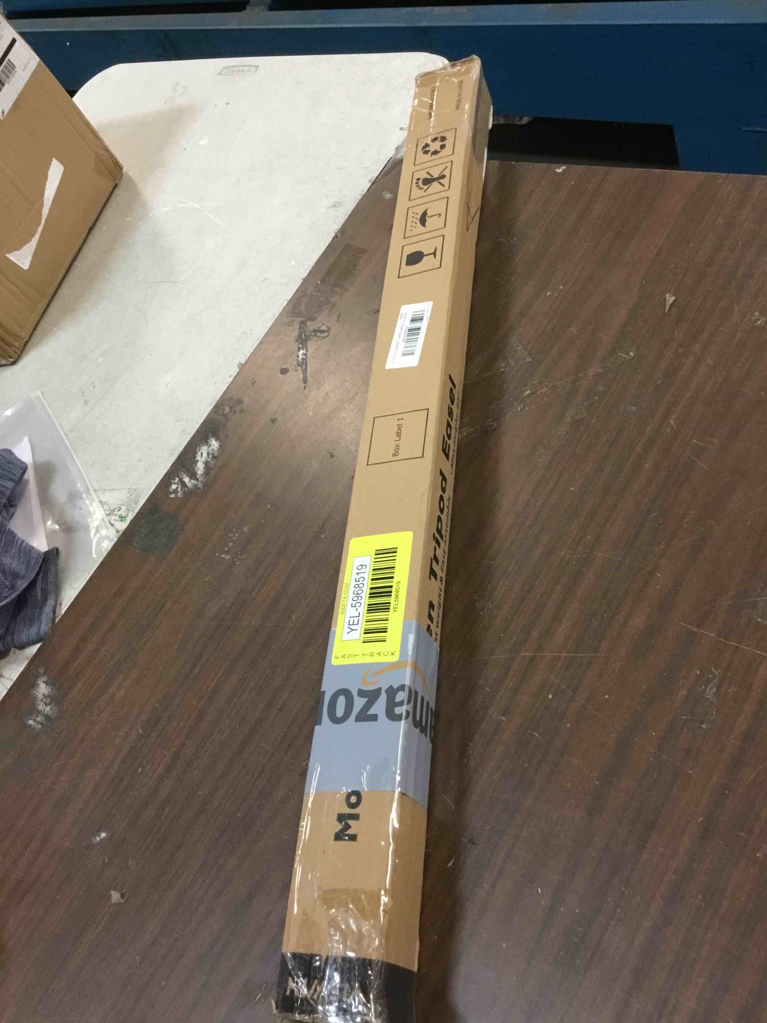 https://s3.amazonaws.com/lotting-images-prod/bidfta/YEL5968519_1710173122848.jpeg