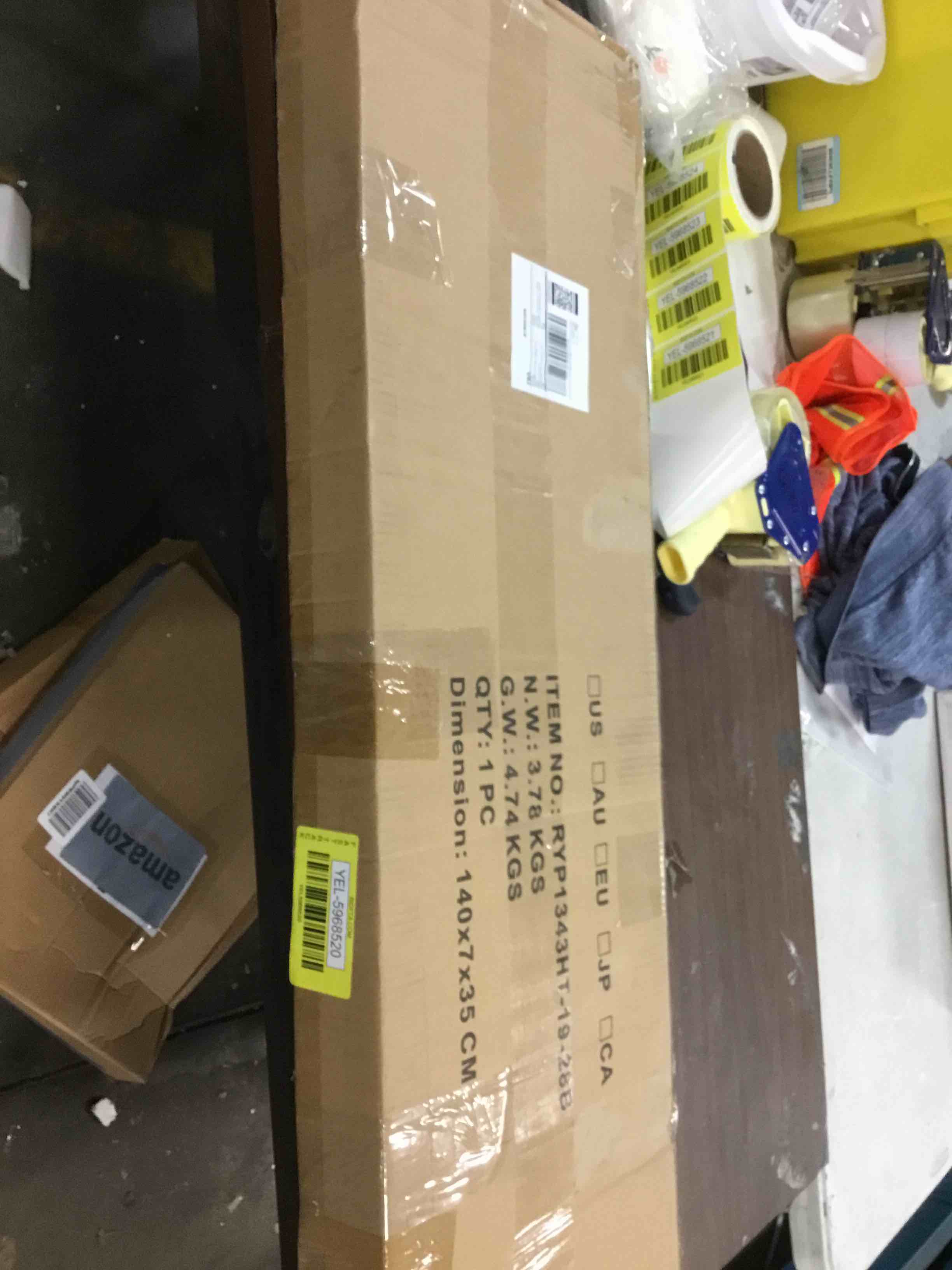 https://s3.amazonaws.com/lotting-images-prod/bidfta/YEL5968520_1710173238460.jpeg