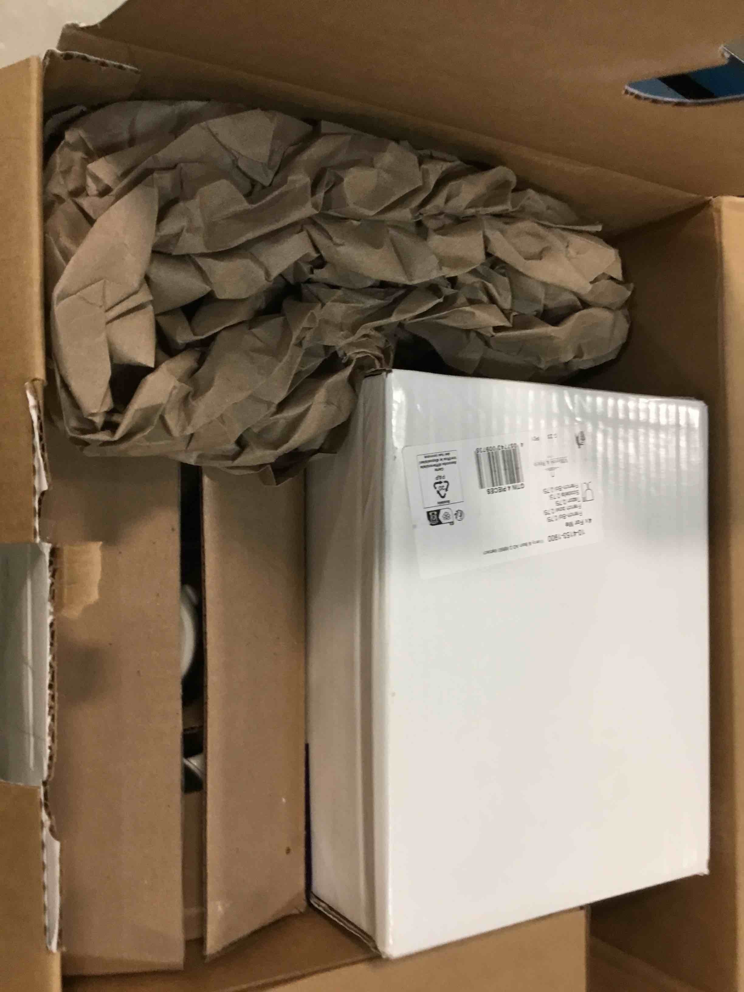 https://s3.amazonaws.com/lotting-images-prod/bidfta/YEL5968646_1710248728445.jpeg