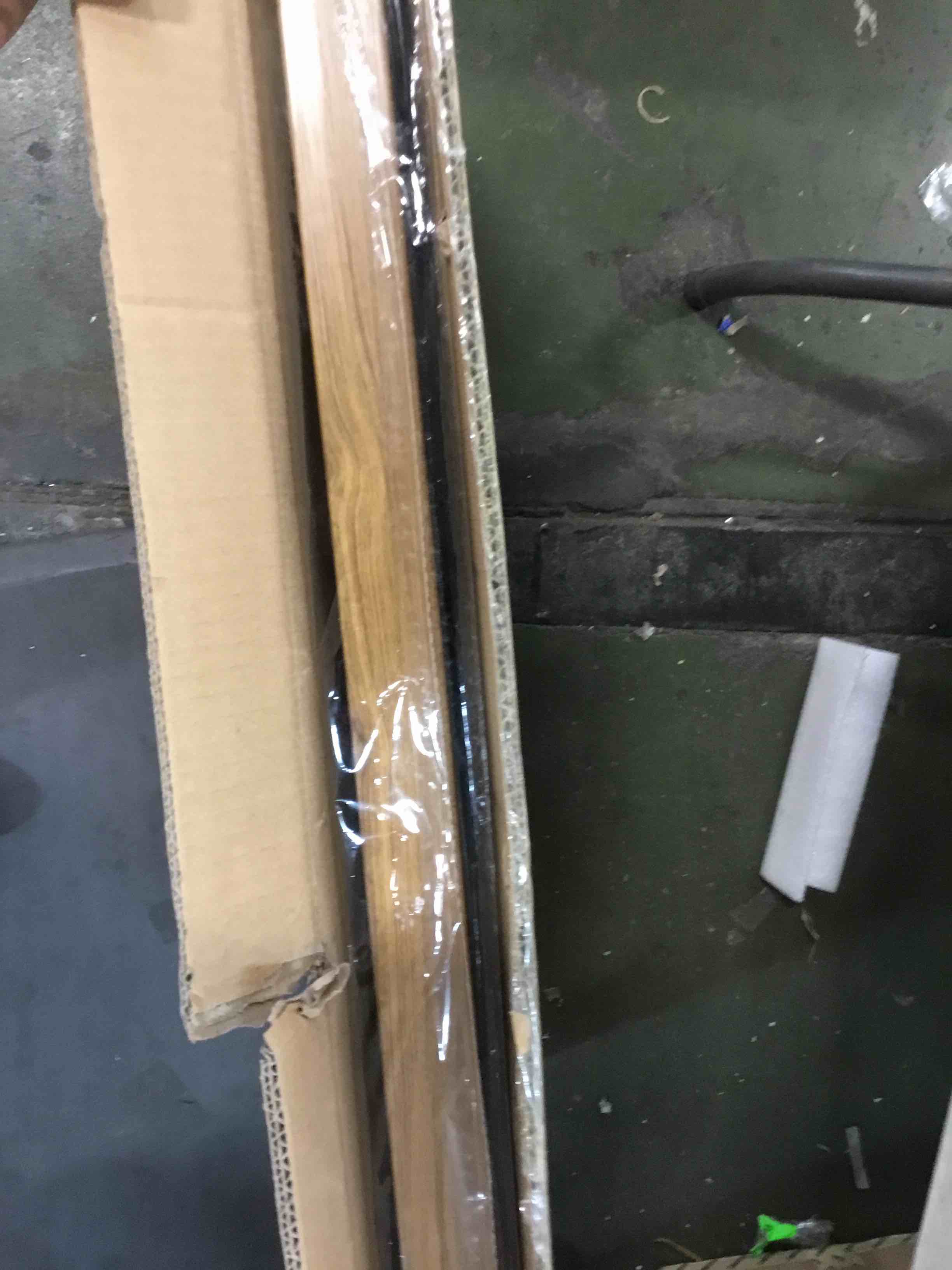 https://s3.amazonaws.com/lotting-images-prod/bidfta/YEL5968741_1710260336270.jpeg