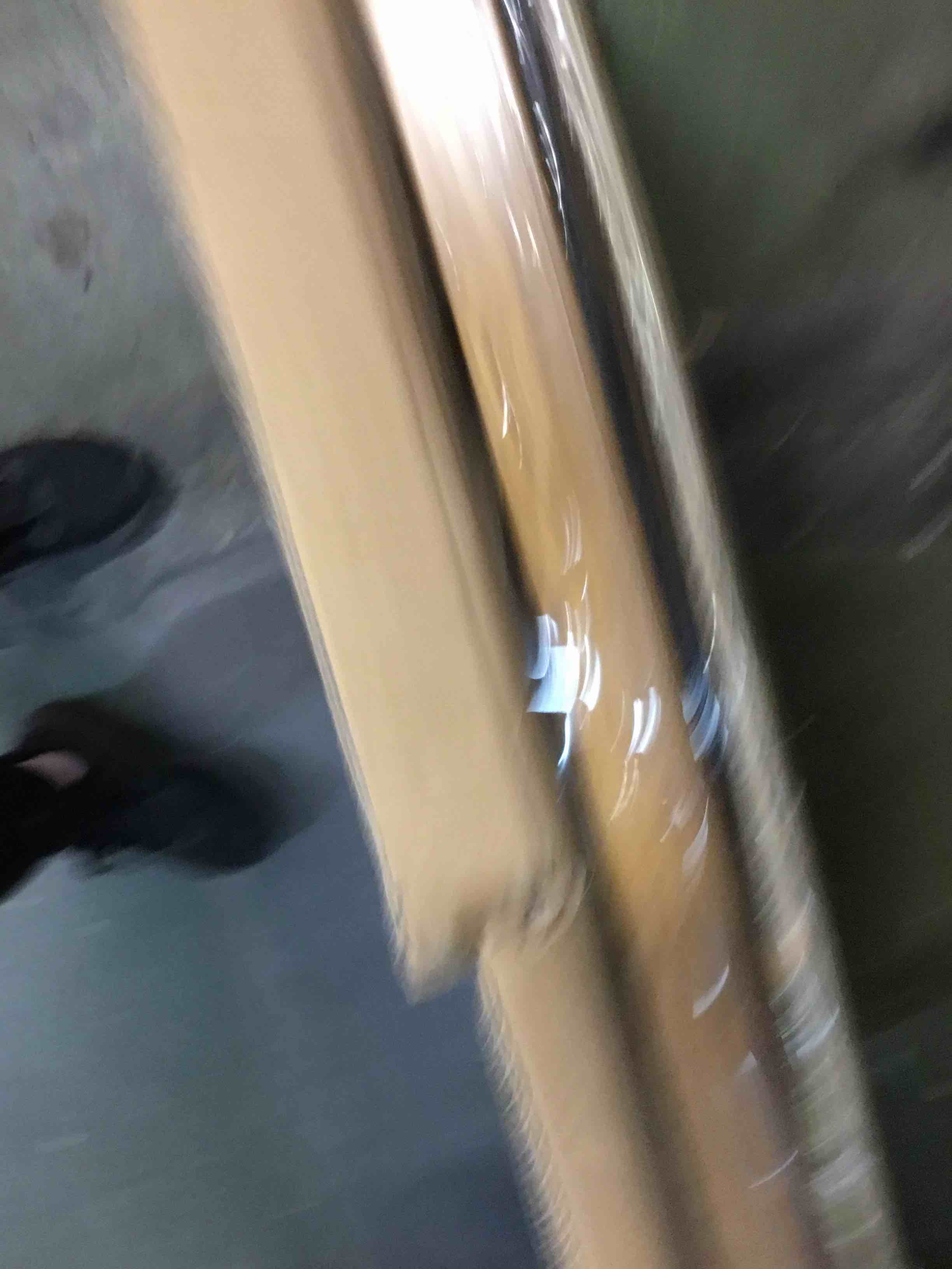 https://s3.amazonaws.com/lotting-images-prod/bidfta/YEL5968741_1710260338140.jpeg