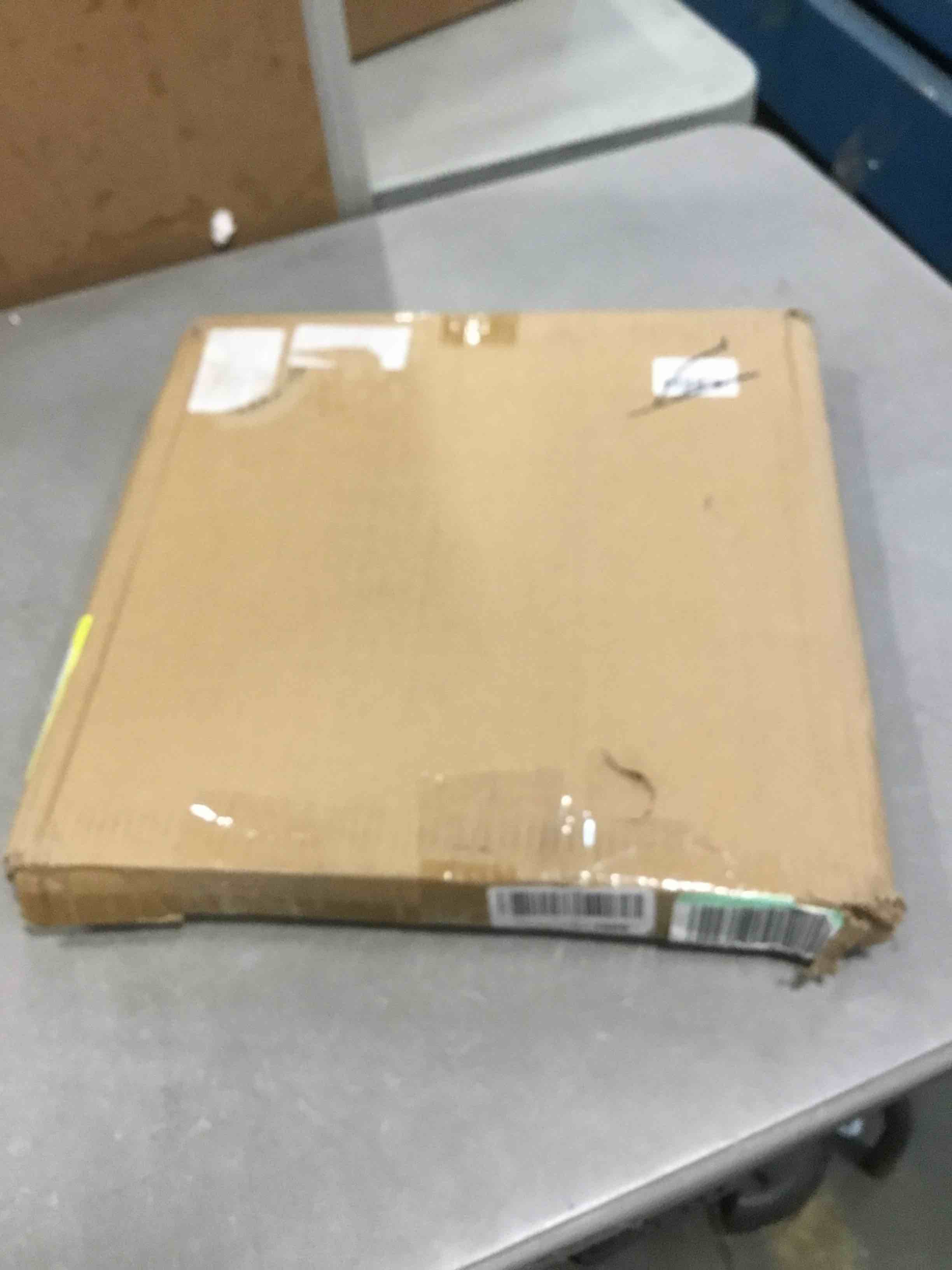 https://s3.amazonaws.com/lotting-images-prod/bidfta/YEL5969152_1709394146548.jpeg