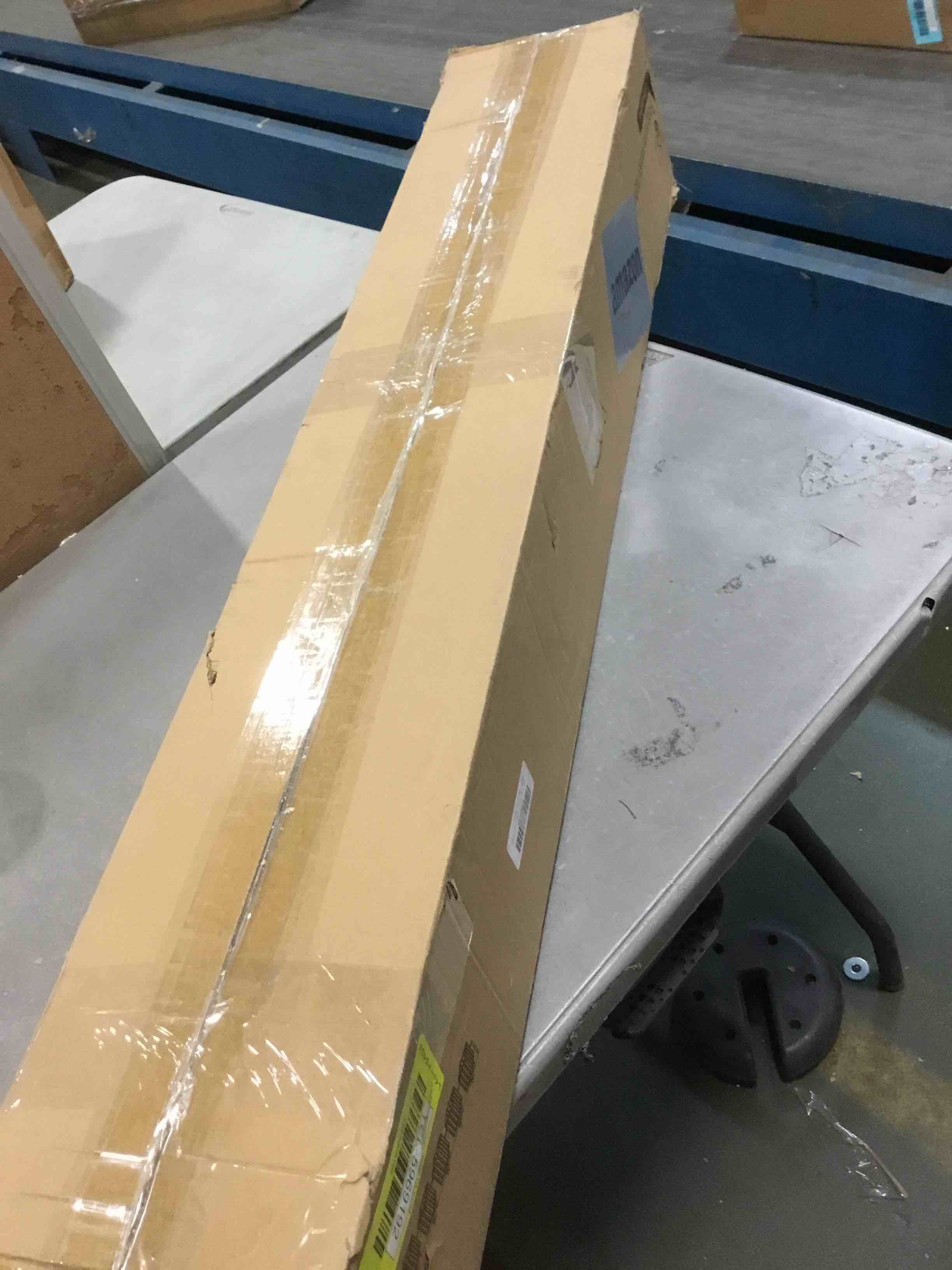 https://s3.amazonaws.com/lotting-images-prod/bidfta/YEL5969192_1709399086607.jpeg