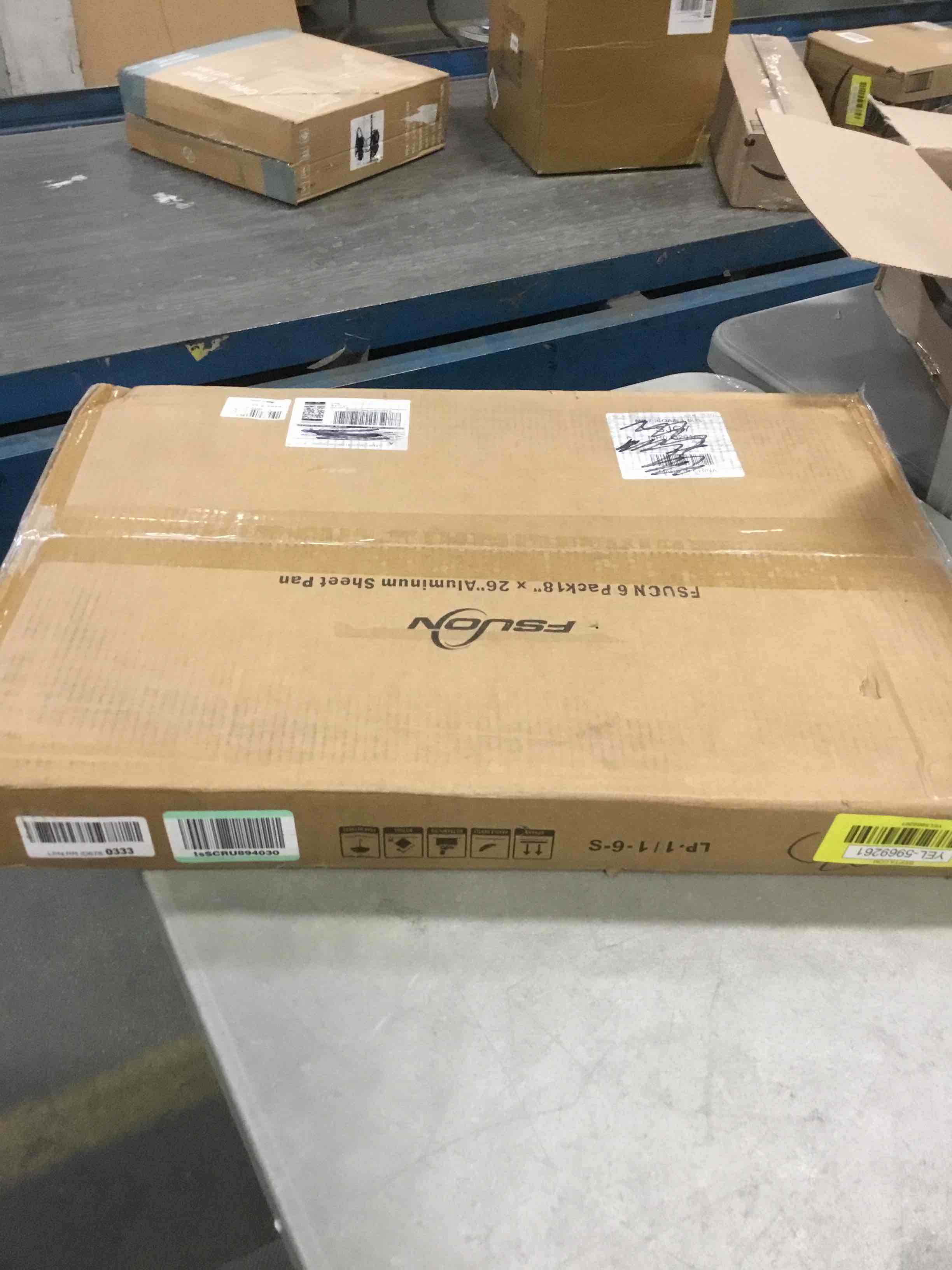 https://s3.amazonaws.com/lotting-images-prod/bidfta/YEL5969261_1709554886679.jpeg