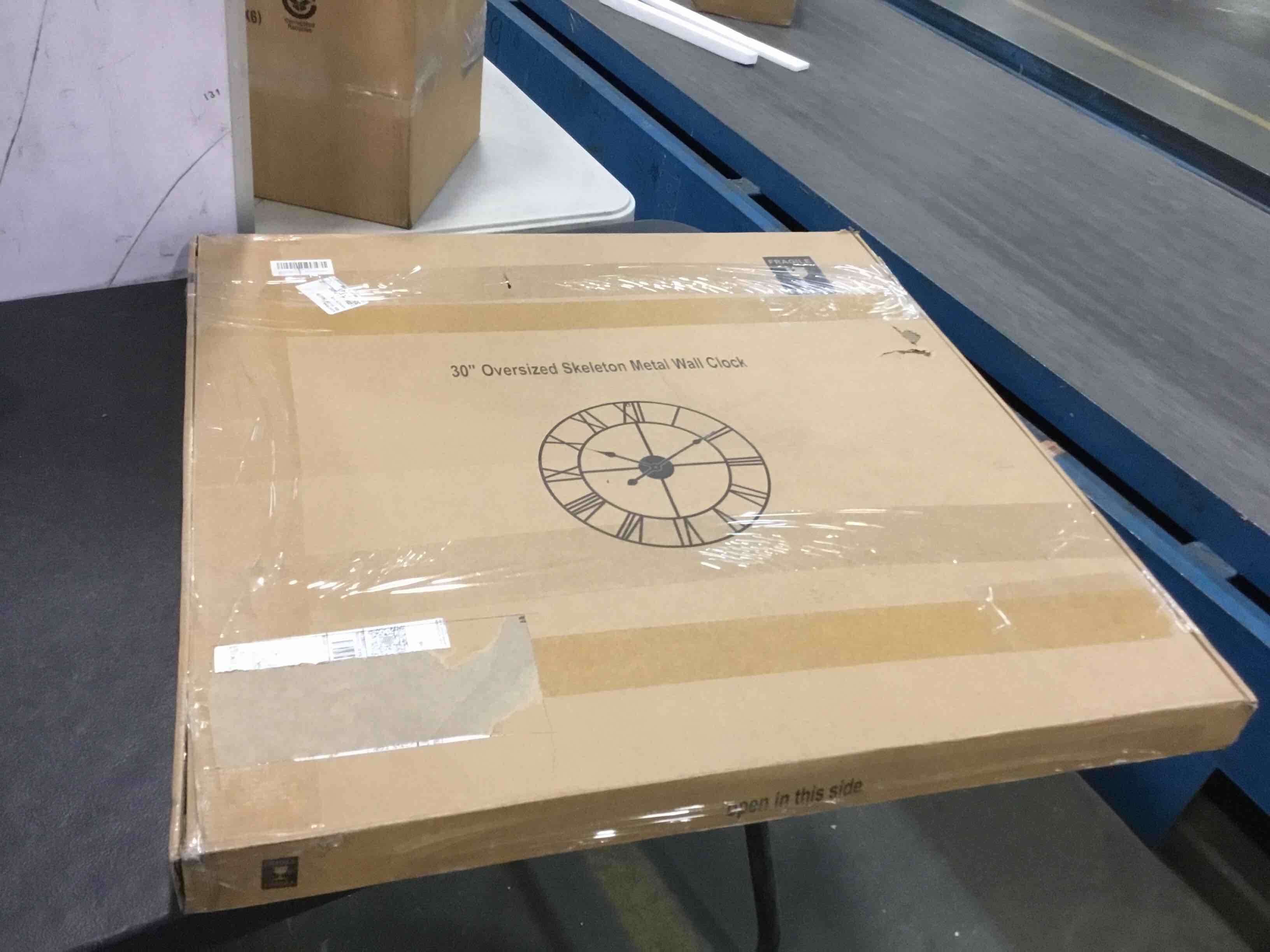 https://s3.amazonaws.com/lotting-images-prod/bidfta/YEL5969523_1709641723899.jpeg