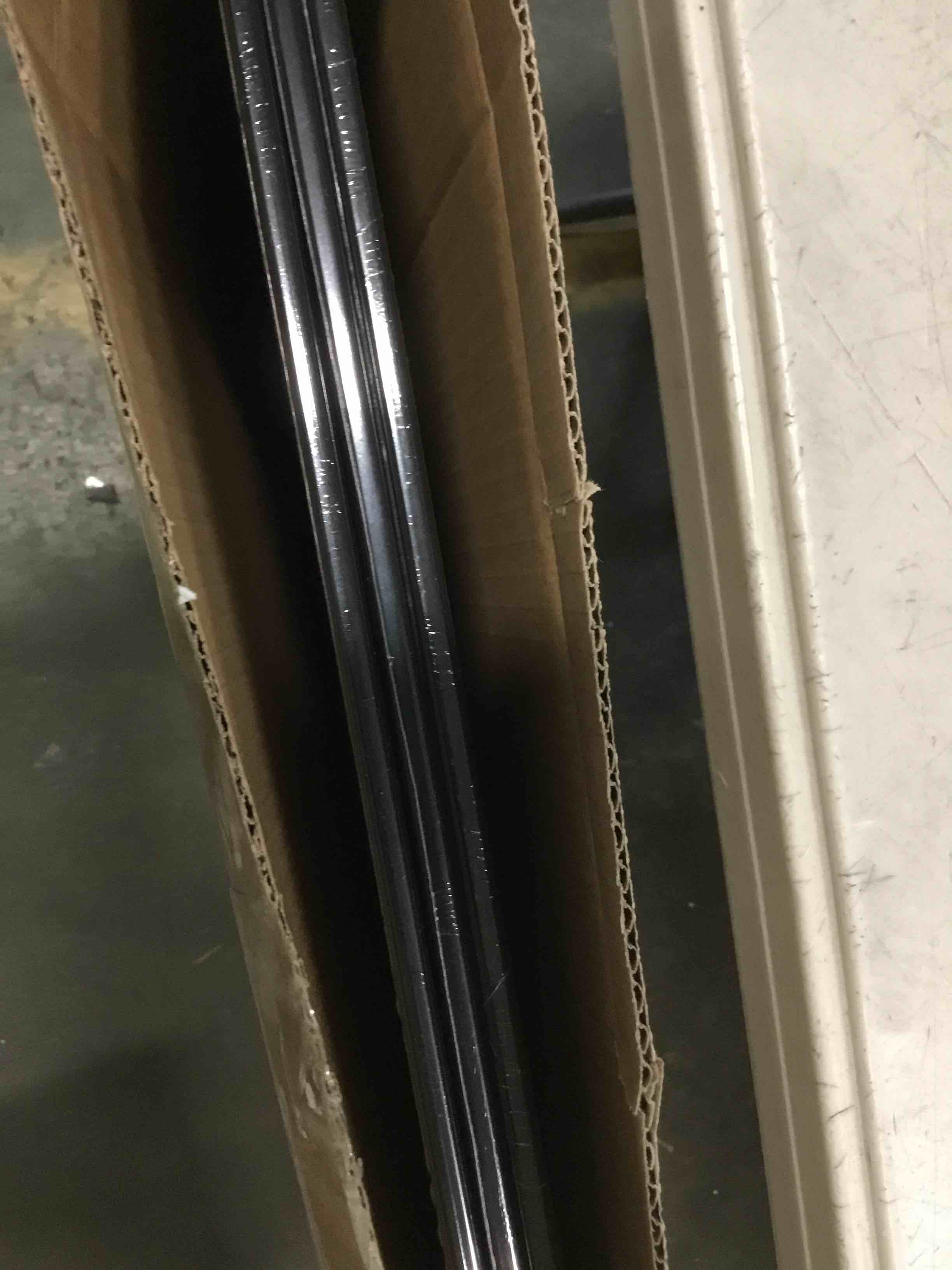https://s3.amazonaws.com/lotting-images-prod/bidfta/YEL5969868_1709744357165.jpeg