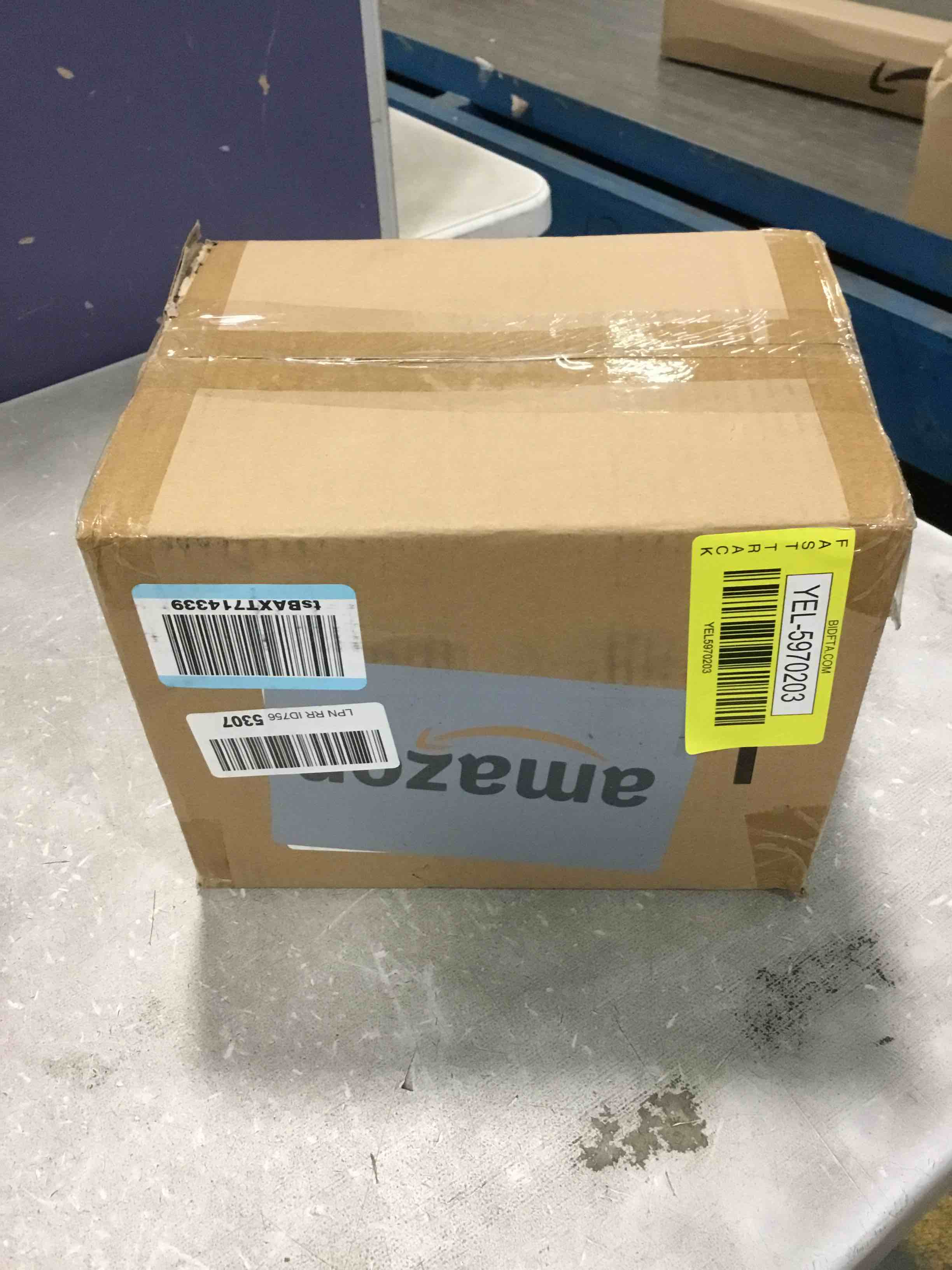 https://s3.amazonaws.com/lotting-images-prod/bidfta/YEL5970203_1710157087392.jpeg