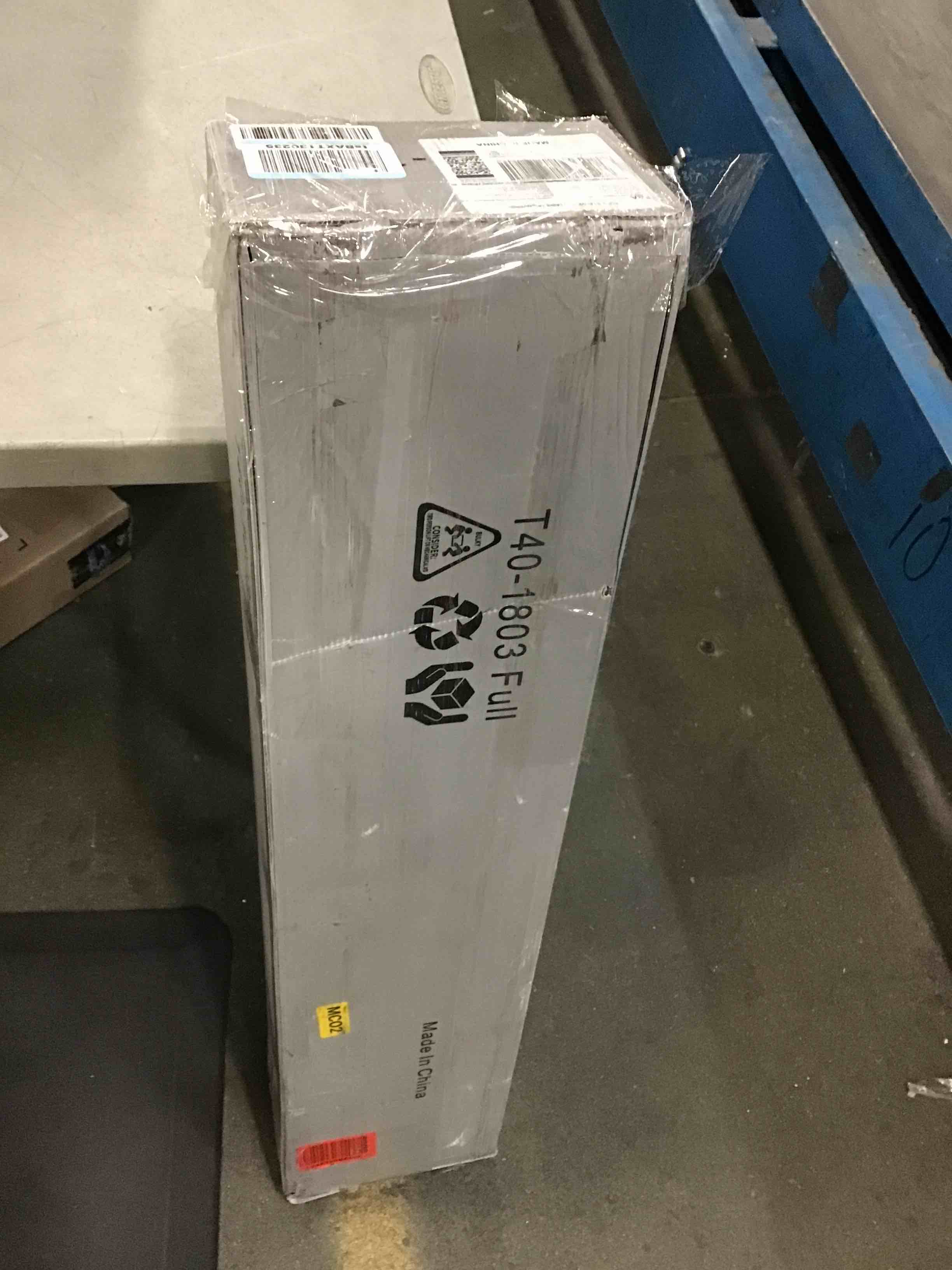 https://s3.amazonaws.com/lotting-images-prod/bidfta/YEL5970968_1709900354330.jpeg