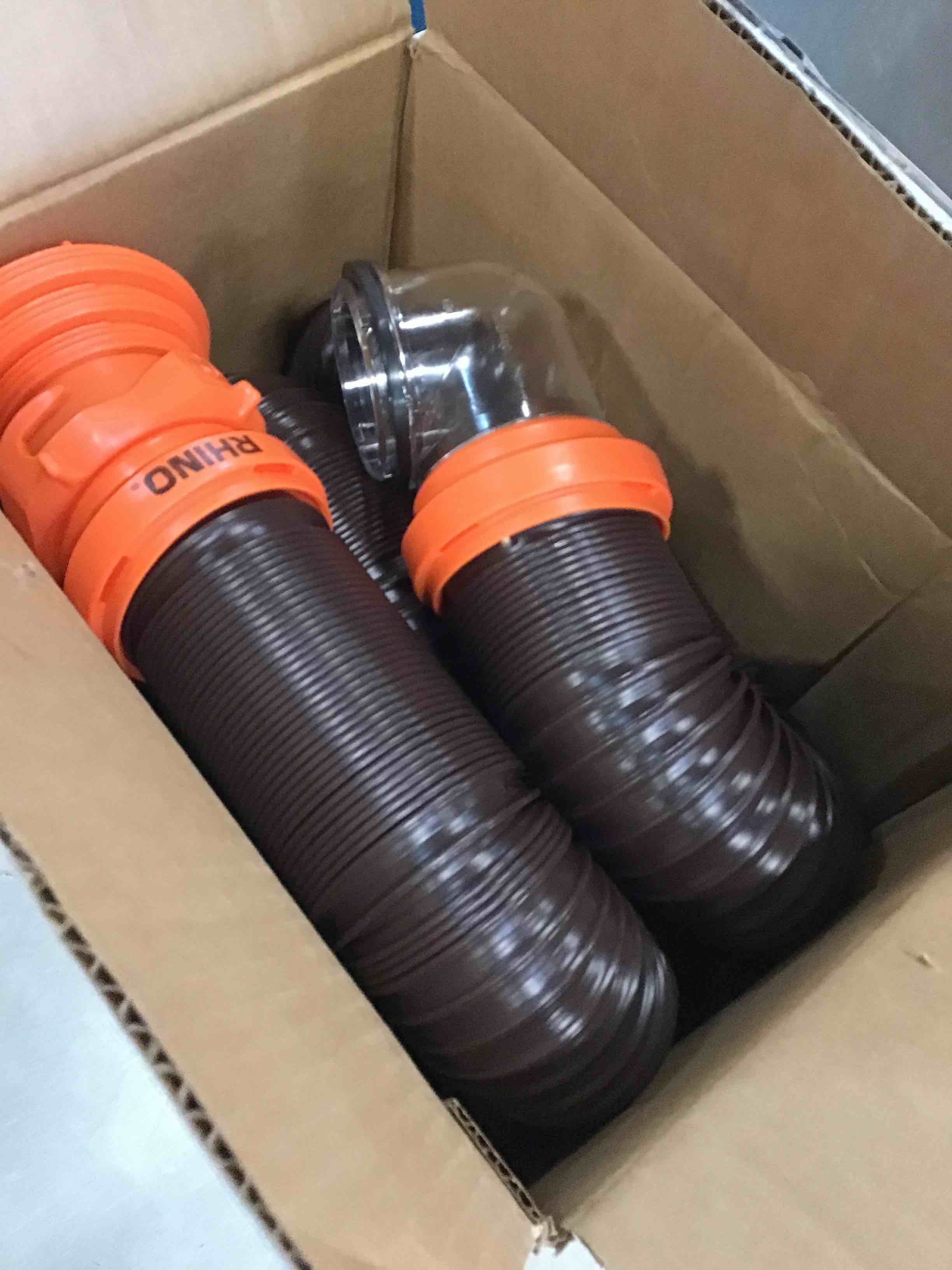 https://s3.amazonaws.com/lotting-images-prod/bidfta/YEL5971309_1710171926101.jpeg