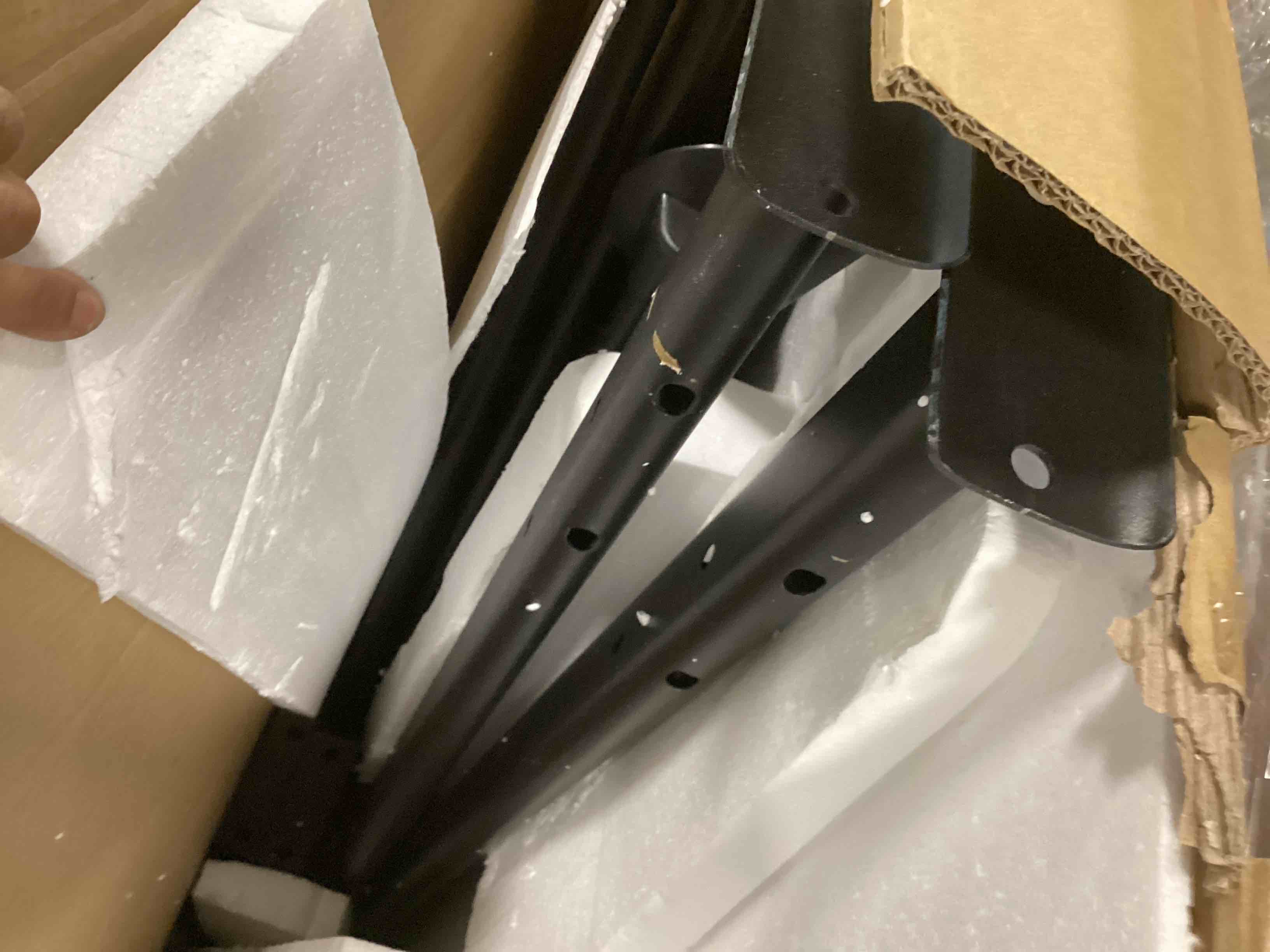 https://s3.amazonaws.com/lotting-images-prod/bidfta/YEL5972064_1709123723221.jpeg