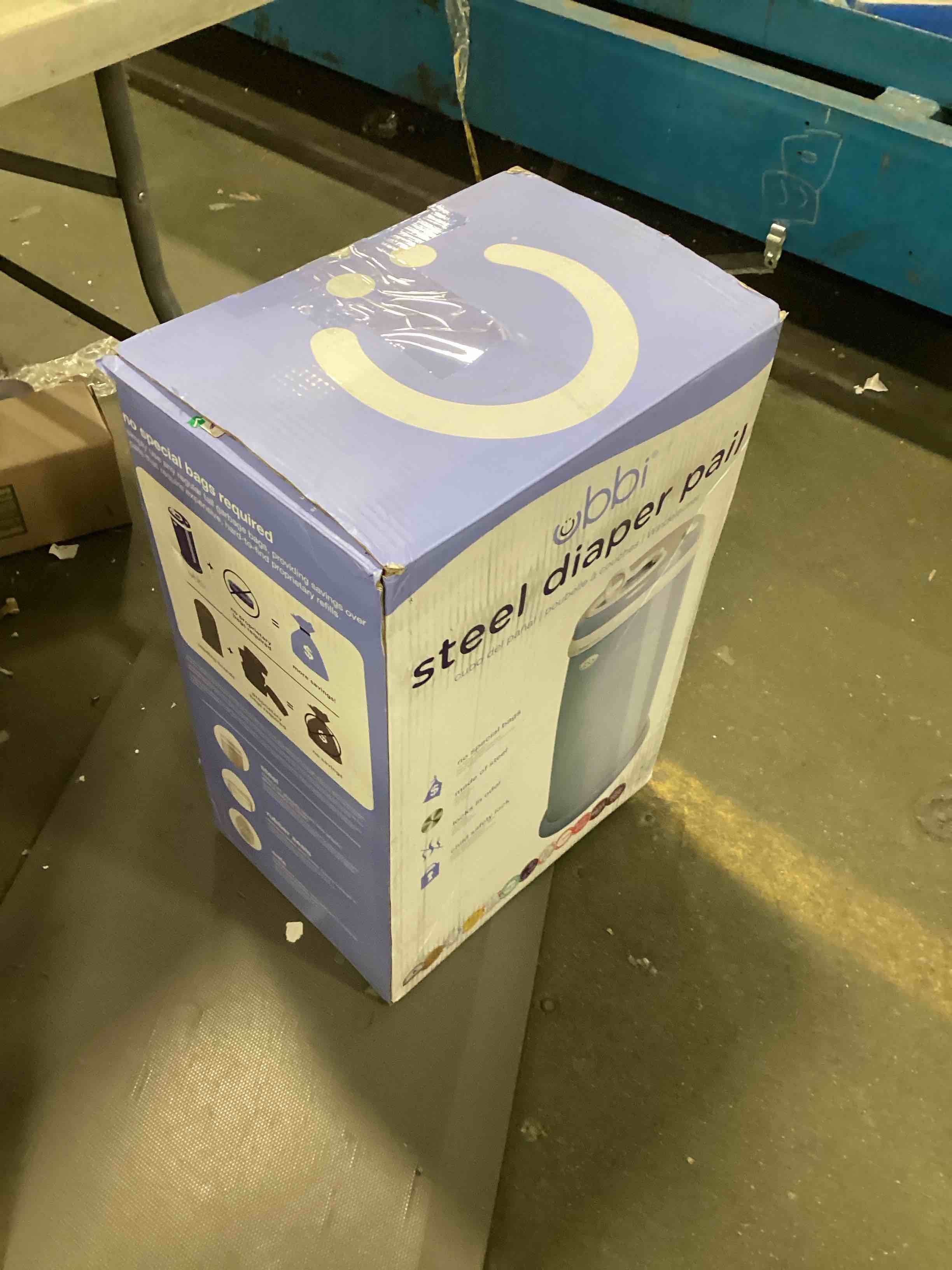 https://s3.amazonaws.com/lotting-images-prod/bidfta/YEL5972933_1709321137462.jpeg