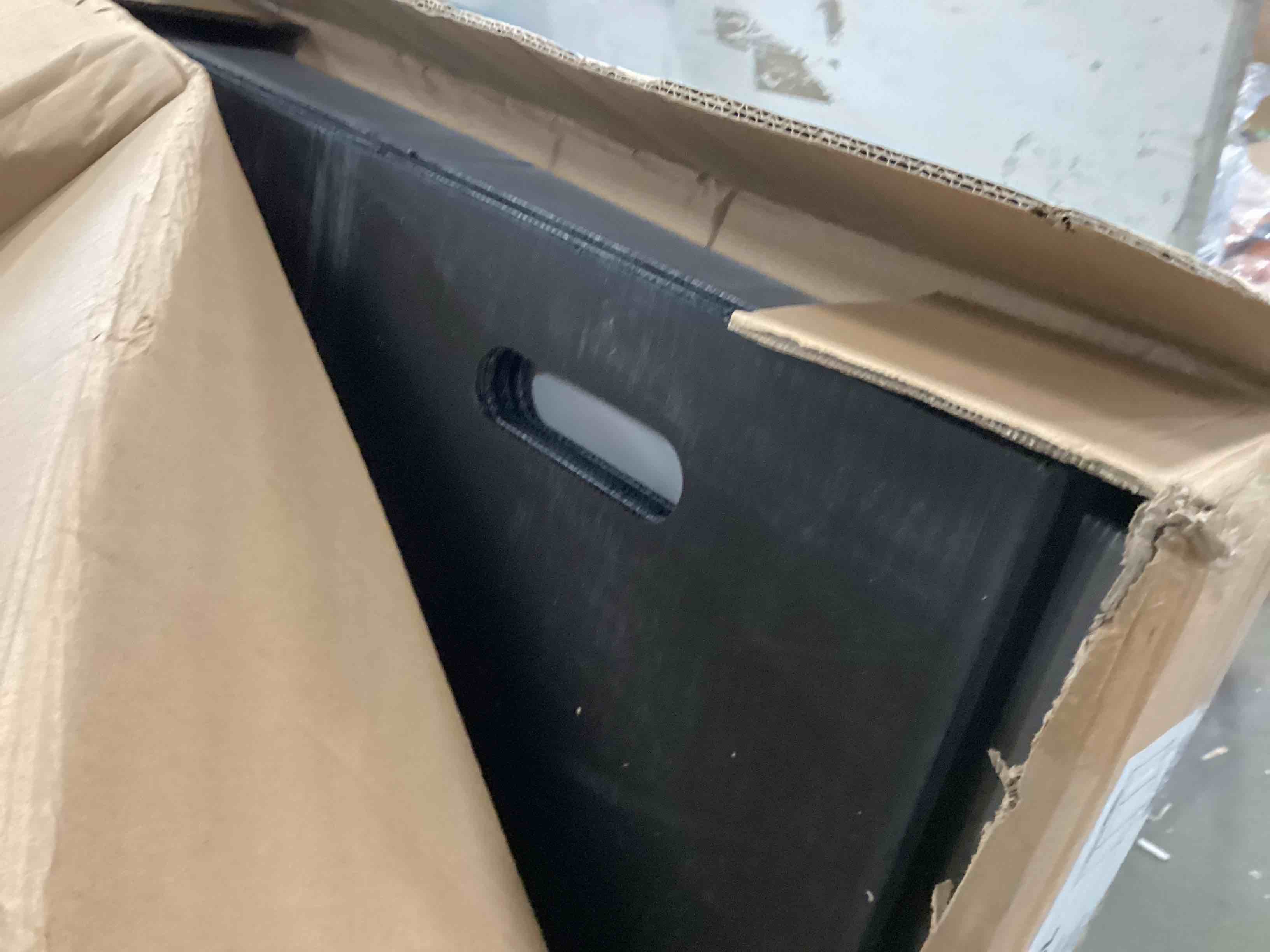 https://s3.amazonaws.com/lotting-images-prod/bidfta/YEL5972969_1709326058697.jpeg