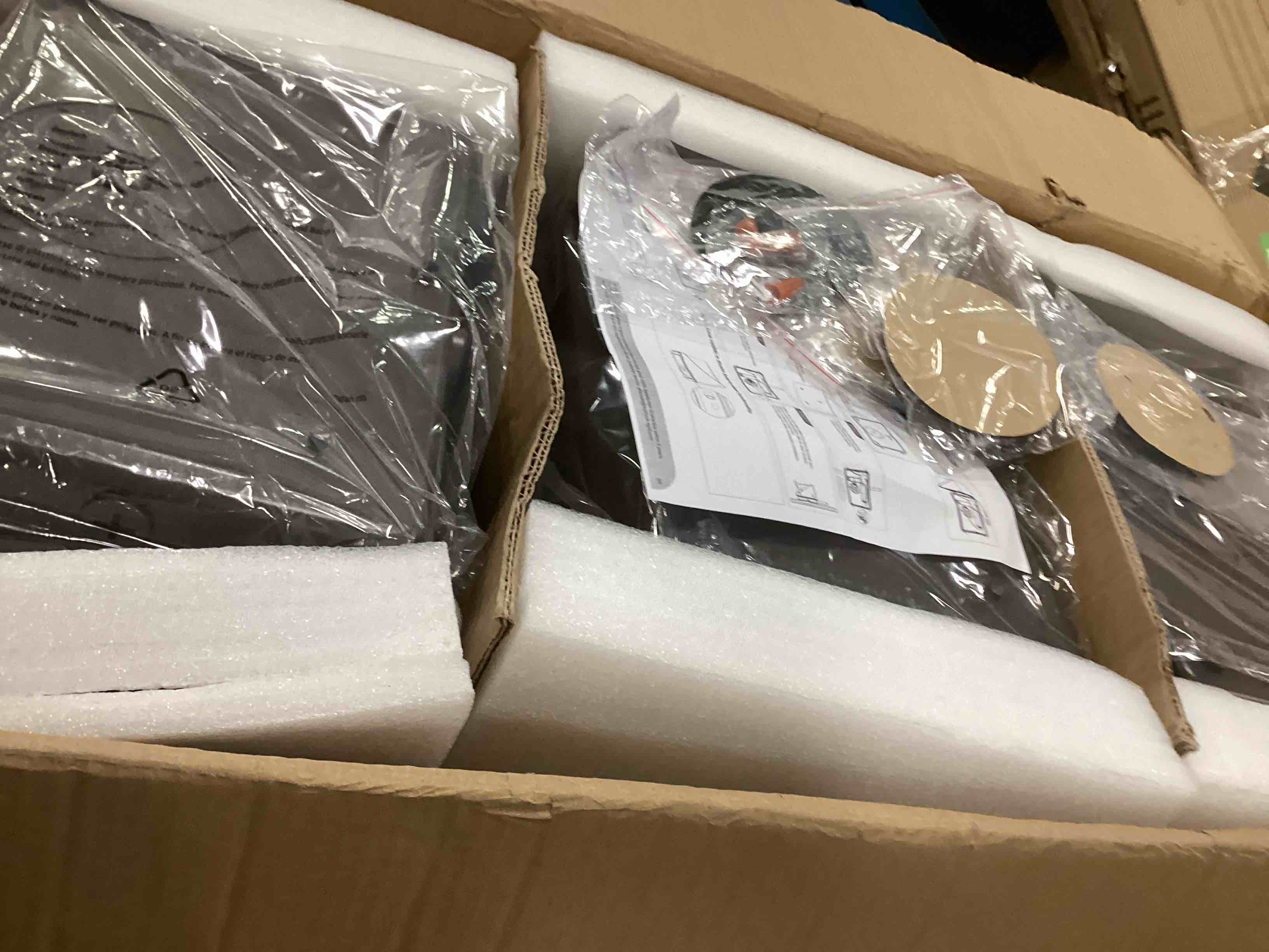 https://s3.amazonaws.com/lotting-images-prod/bidfta/YEL5973298_1709554420056.jpeg