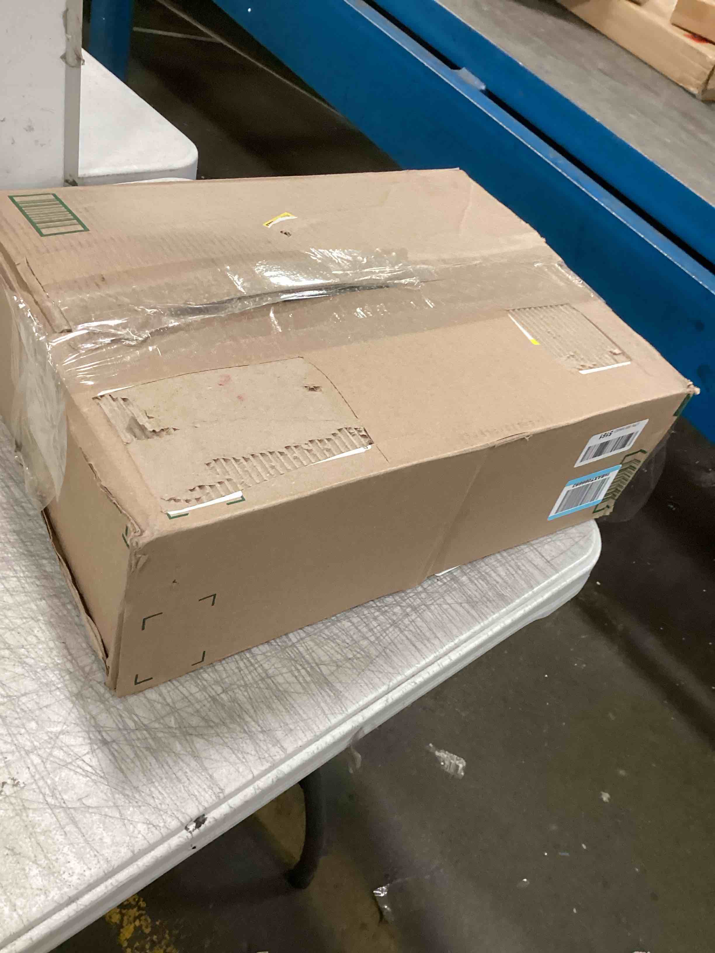 https://s3.amazonaws.com/lotting-images-prod/bidfta/YEL5973329_1709557453085.jpeg