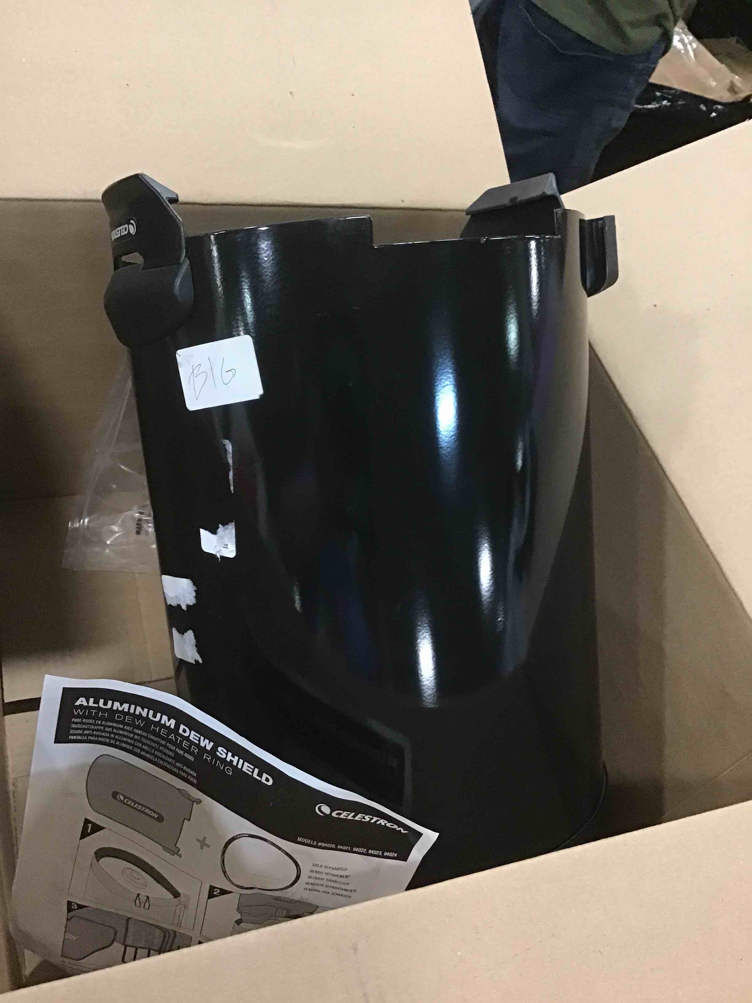 https://s3.amazonaws.com/lotting-images-prod/bidfta/YEL5973503_1709067013515.jpeg
