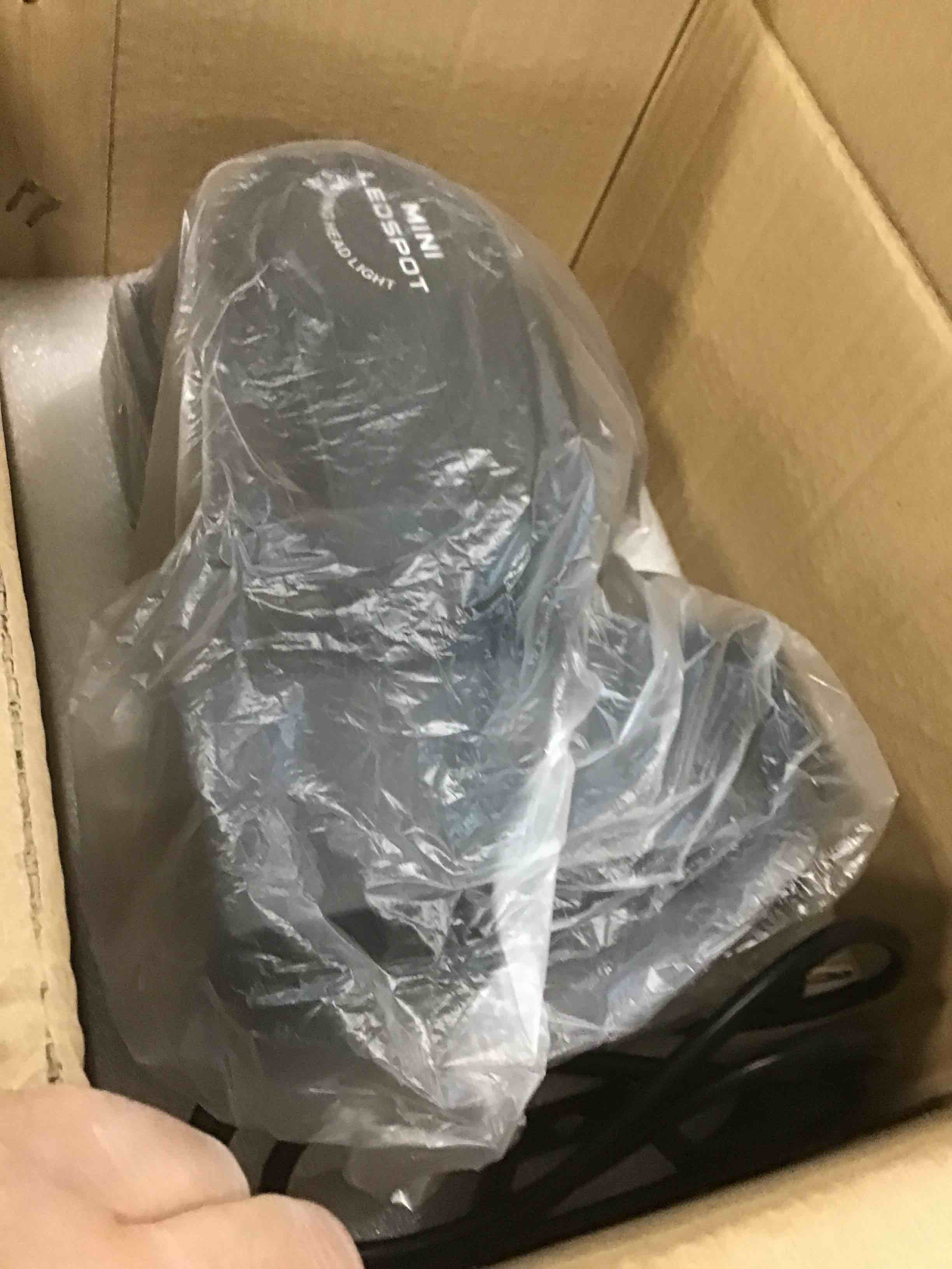 https://s3.amazonaws.com/lotting-images-prod/bidfta/YEL5973702_1709145208508.jpeg