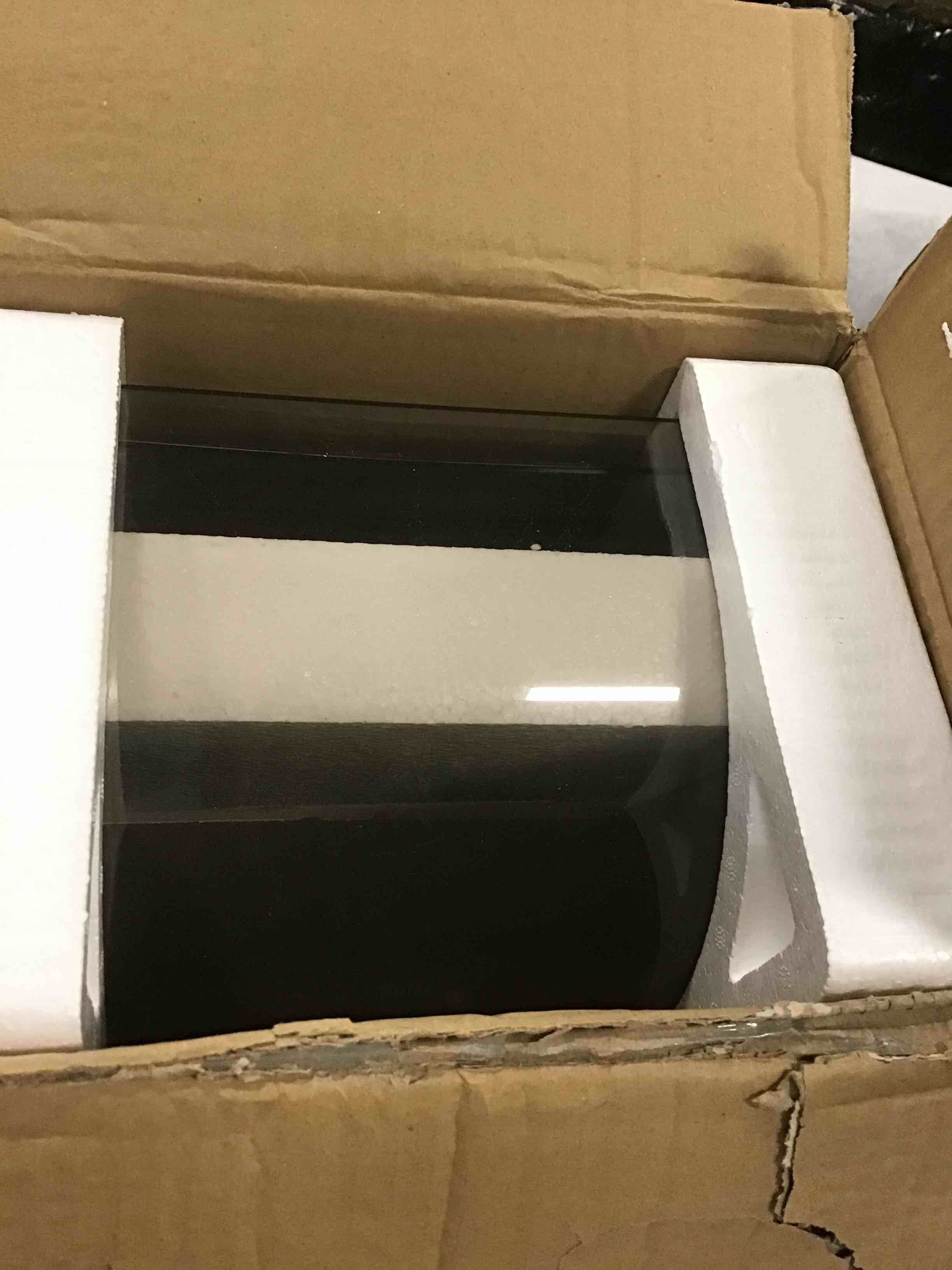 https://s3.amazonaws.com/lotting-images-prod/bidfta/YEL5973828_1709210249338.jpeg