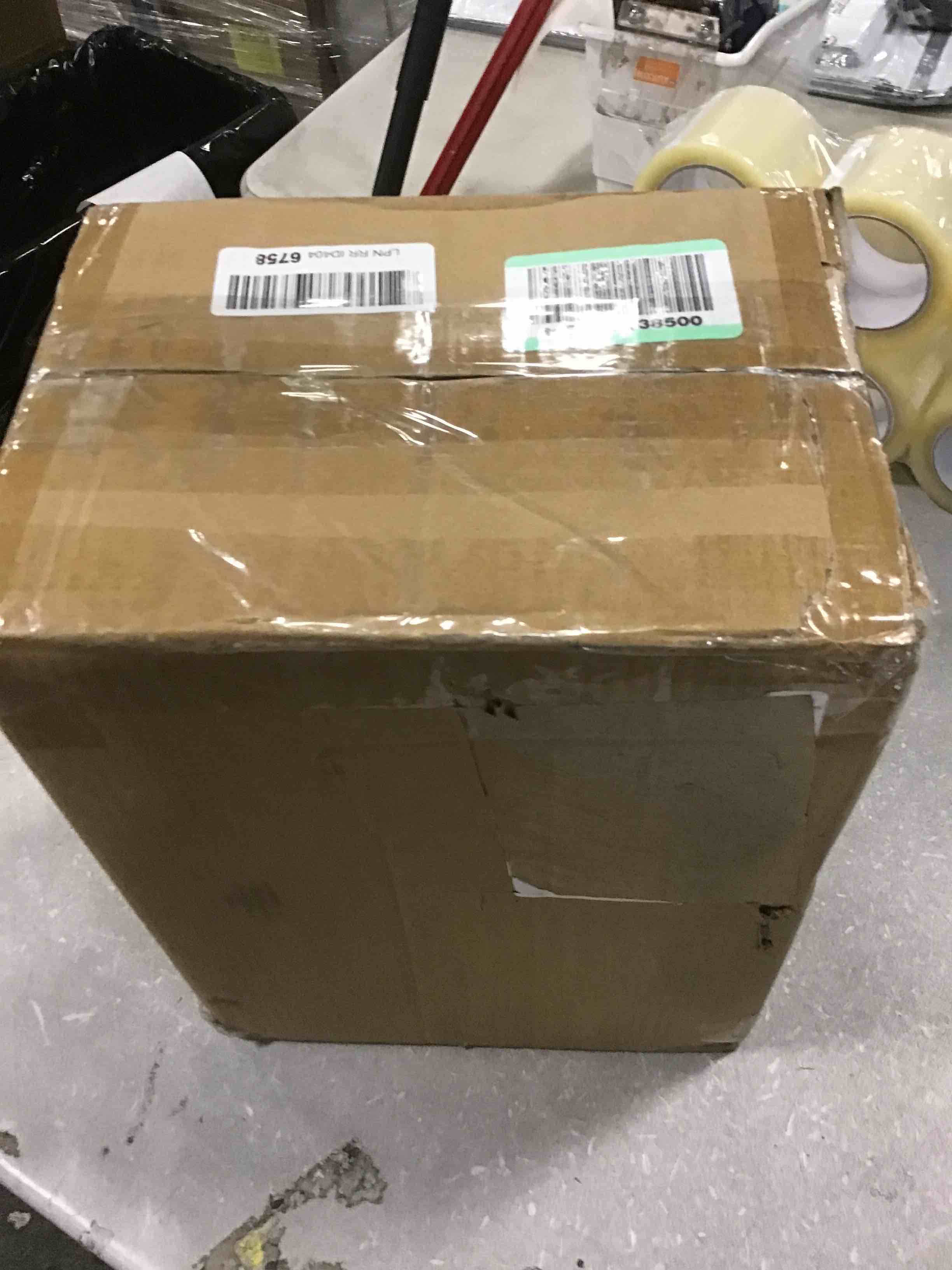 https://s3.amazonaws.com/lotting-images-prod/bidfta/YEL5973828_1709210257960.jpeg