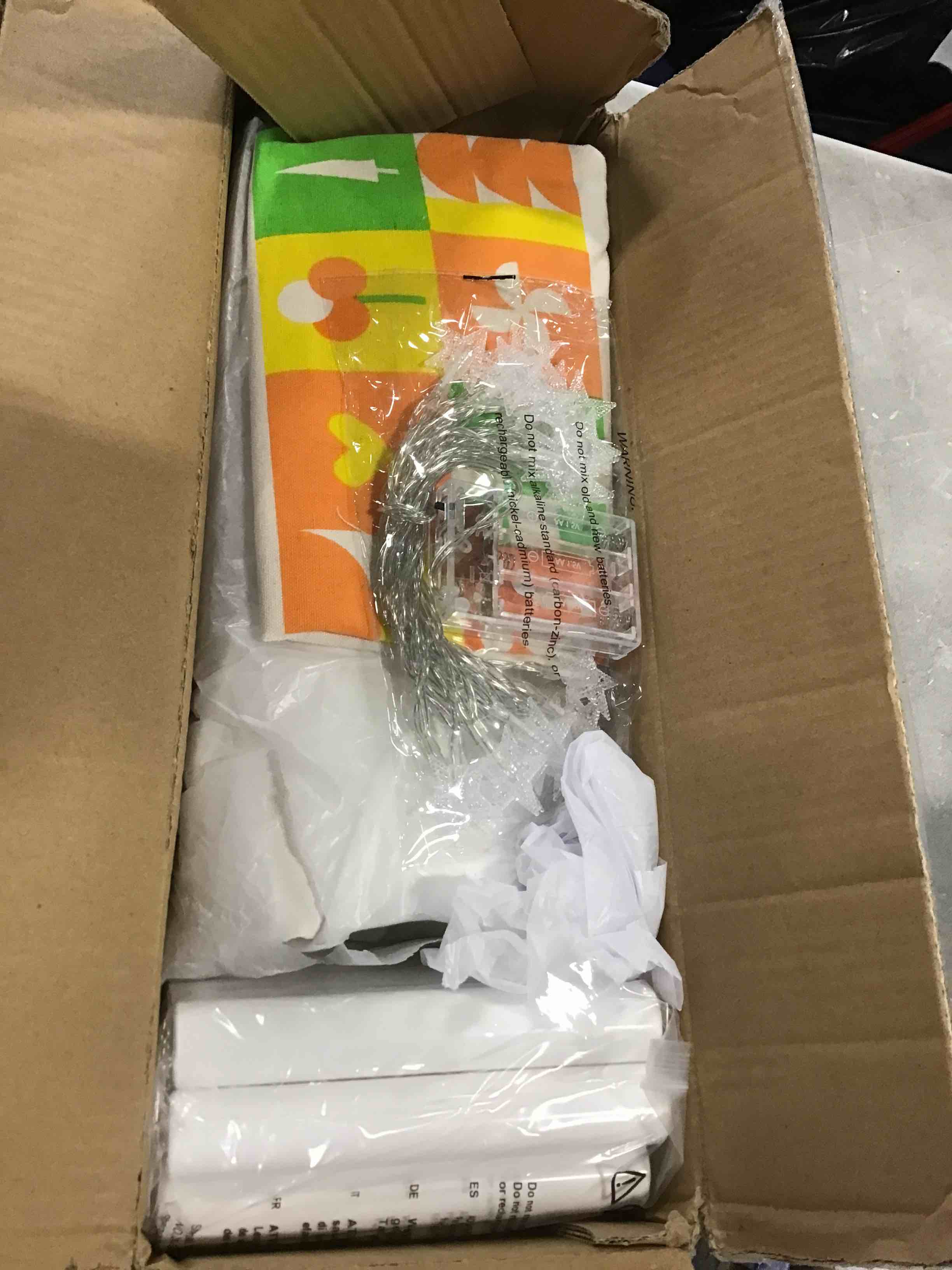 https://s3.amazonaws.com/lotting-images-prod/bidfta/YEL5973914_1709220934891.jpeg