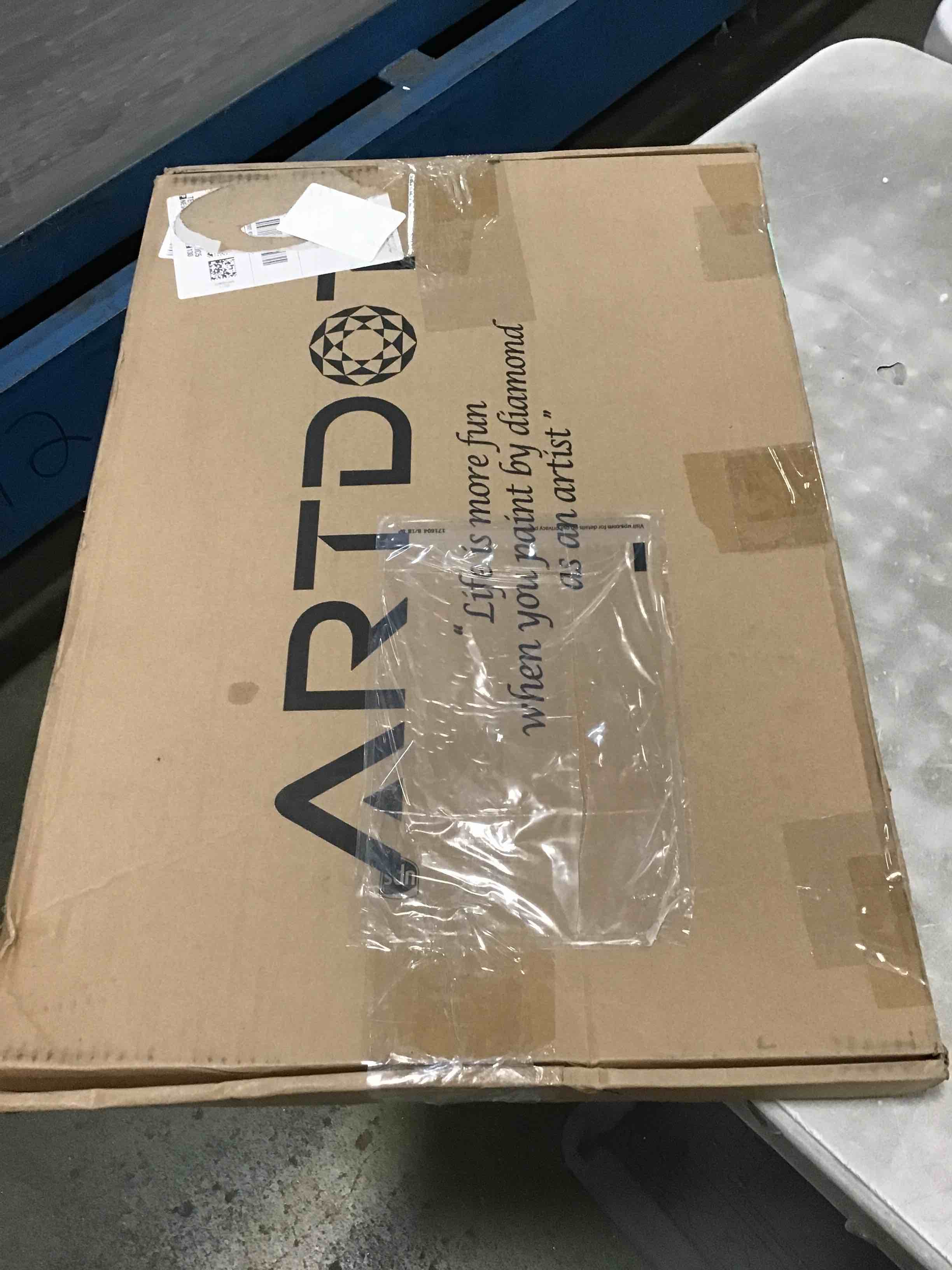https://s3.amazonaws.com/lotting-images-prod/bidfta/YEL5974167_1709302293157.jpeg