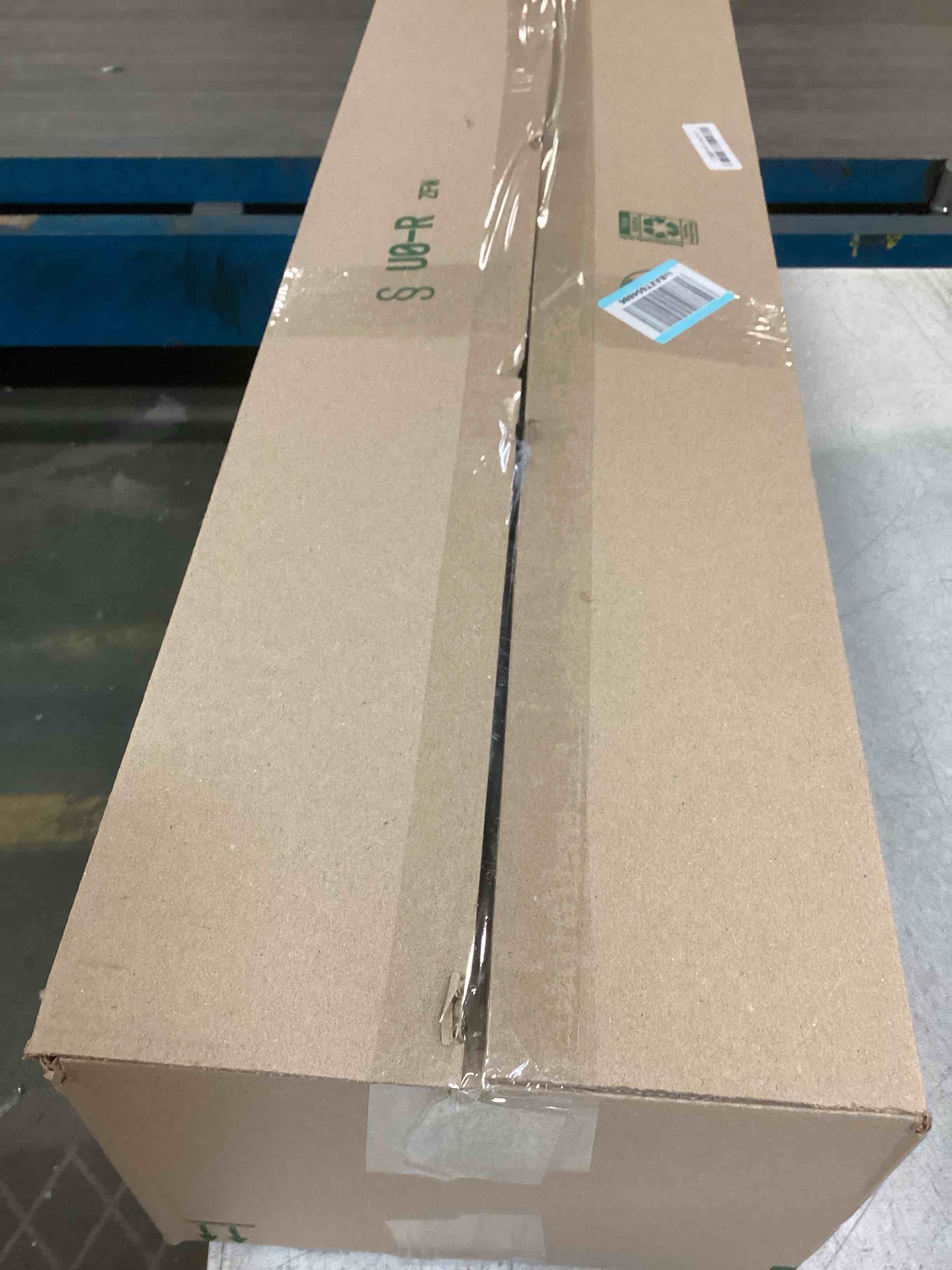 https://s3.amazonaws.com/lotting-images-prod/bidfta/YEL5974991_1709058319251.jpeg