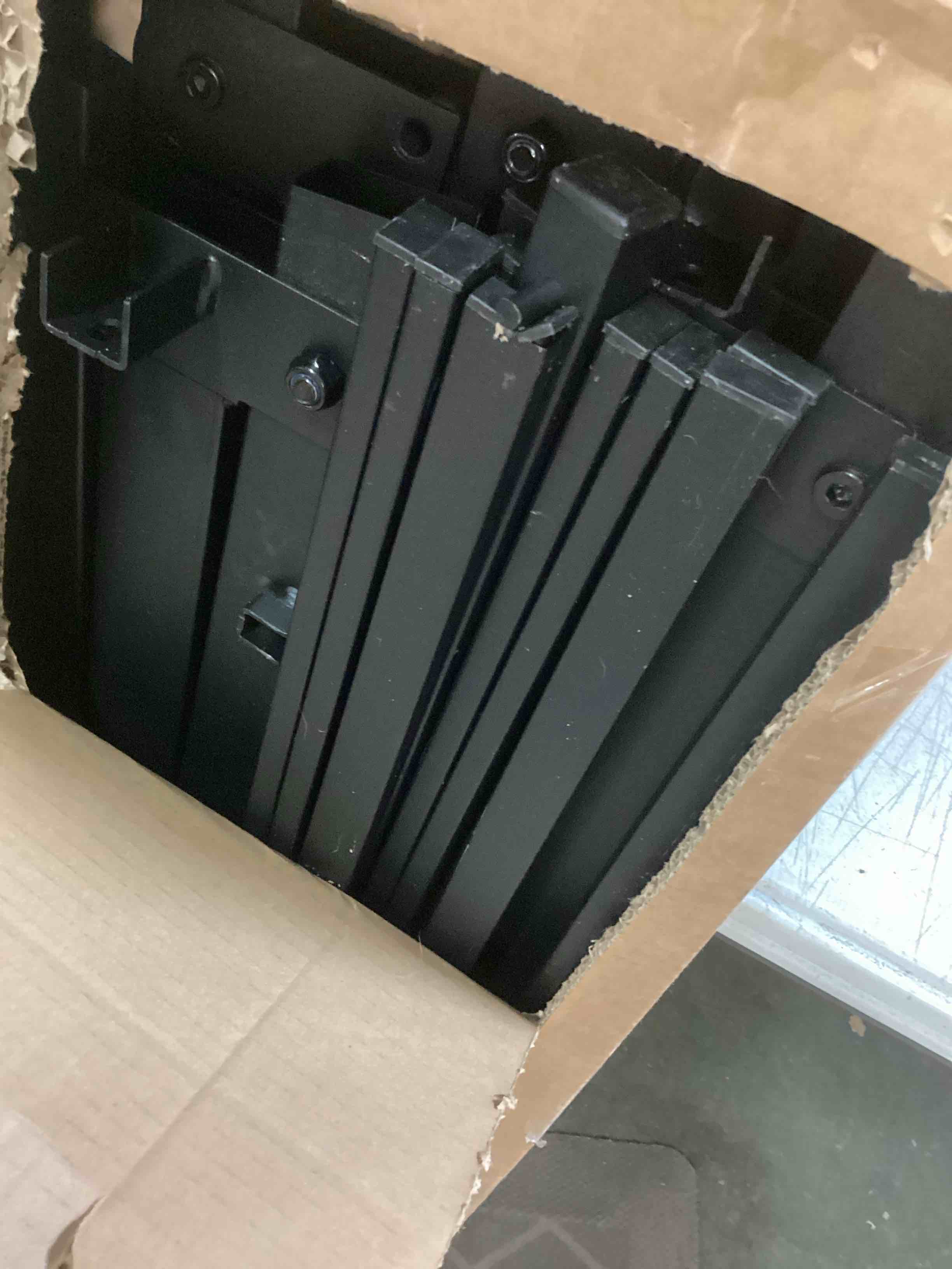 https://s3.amazonaws.com/lotting-images-prod/bidfta/YEL5975064_1709068059076.jpeg