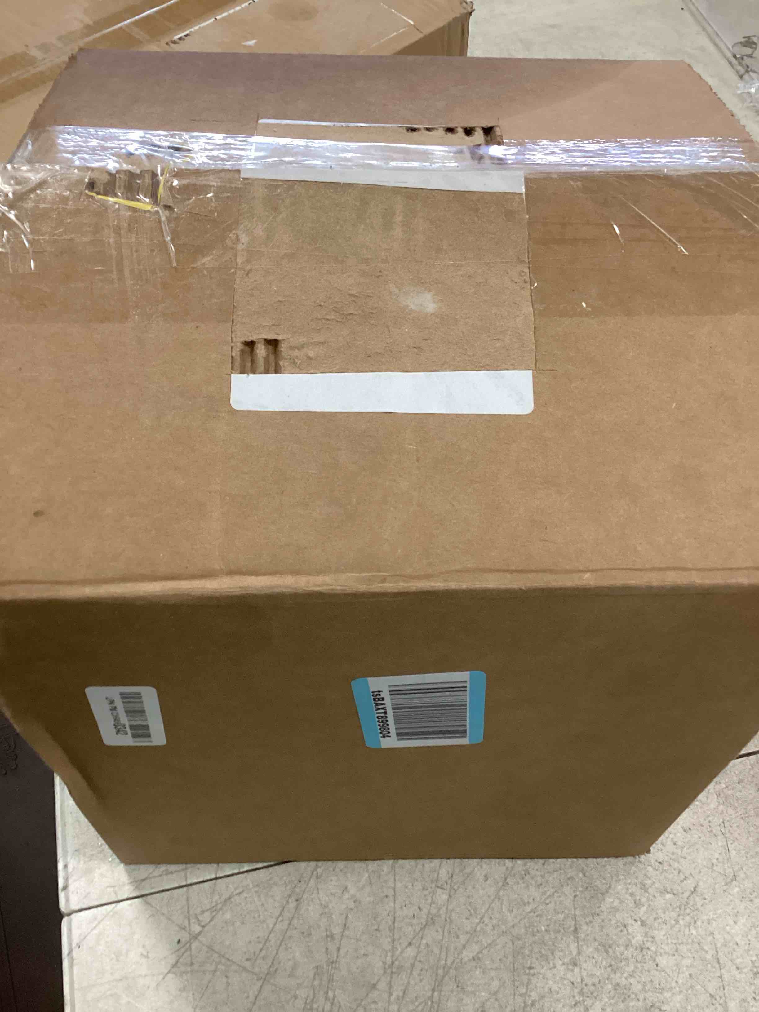 https://s3.amazonaws.com/lotting-images-prod/bidfta/YEL5975729_1709320819766.jpeg